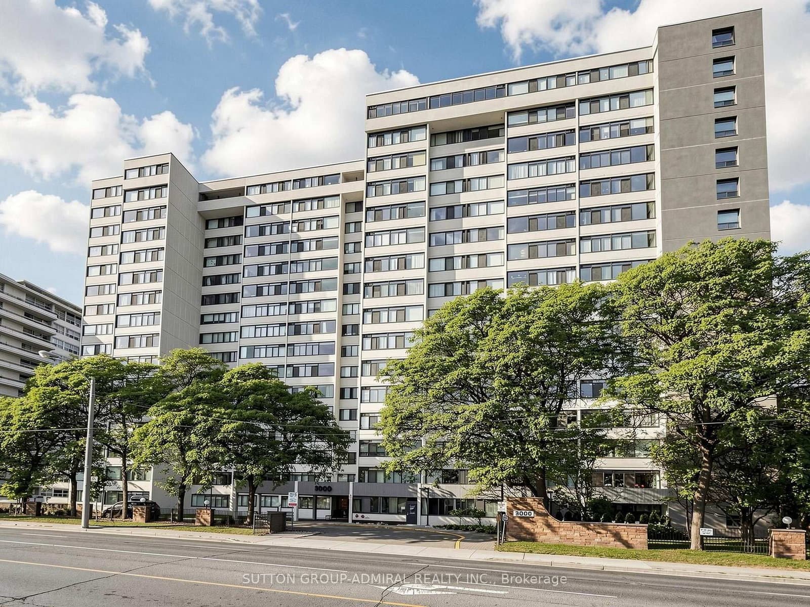 3000 Bathurst Street, Unit 708 thumbnail 2