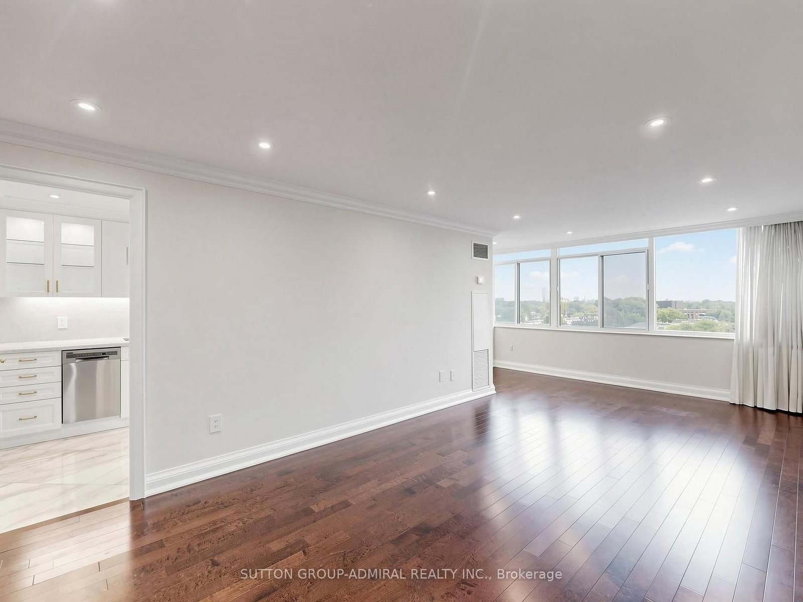 3000 Bathurst Street, Unit 708 thumbnail 9