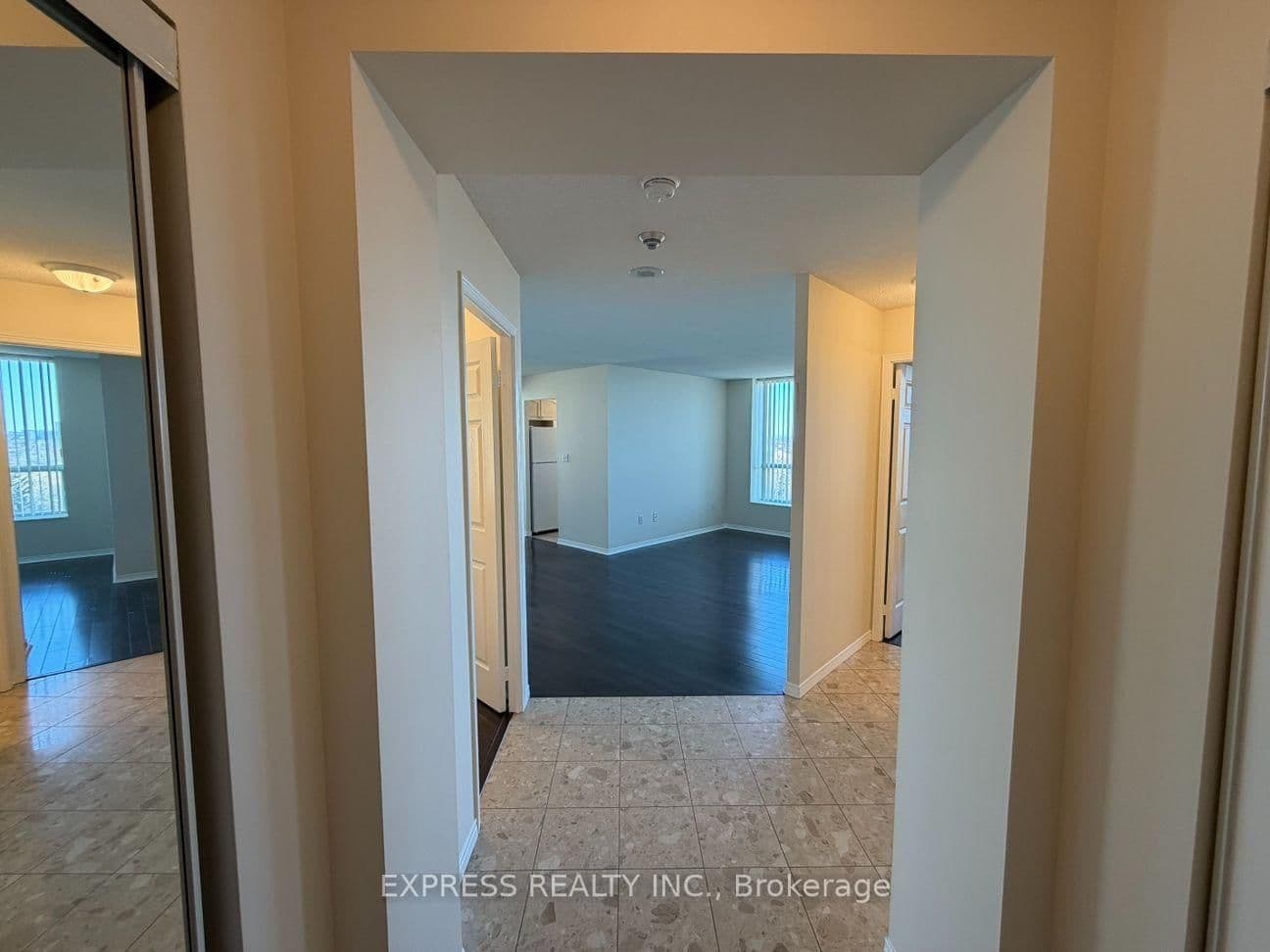 39 Pemberton Avenue, Unit LPH07 - Image 1