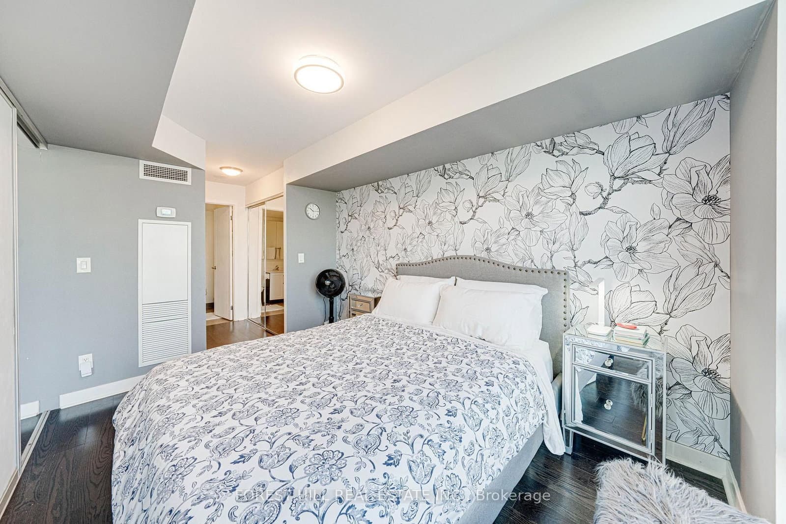 320 Richmond Street E, Unit 808 thumbnail 18