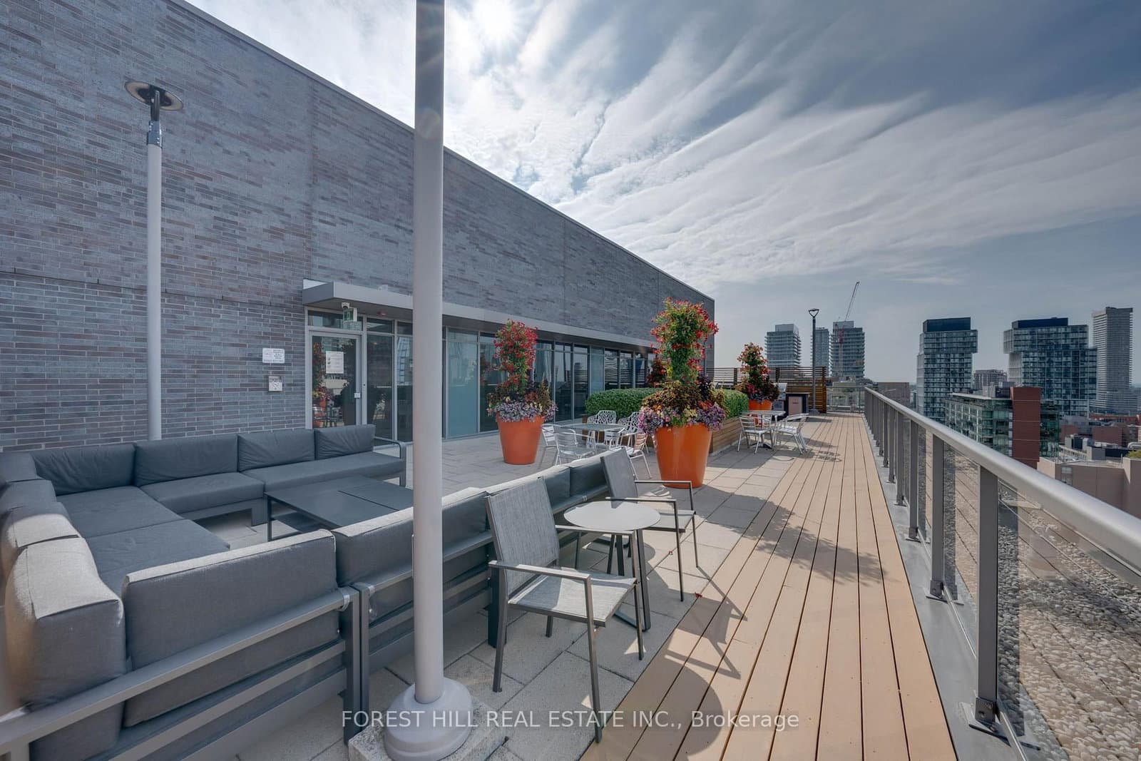 320 Richmond Street E, Unit 808 thumbnail 26