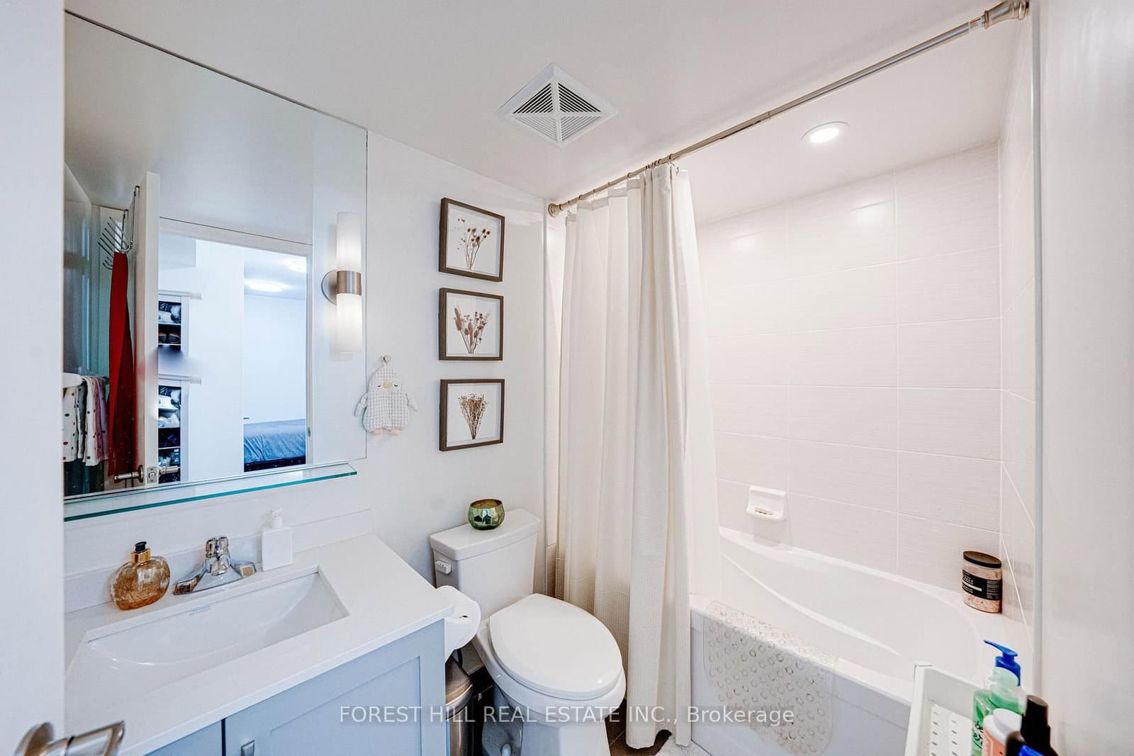 320 Richmond Street E, Unit 808 thumbnail 5