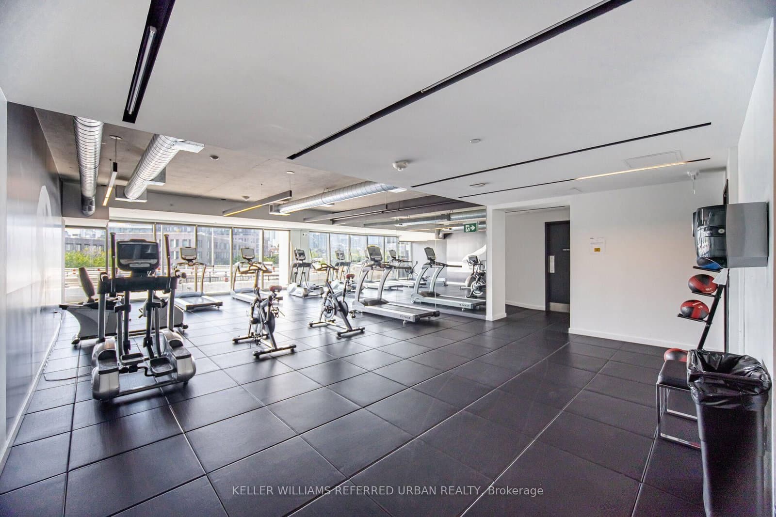 170 Bayview Avenue, Unit Th105 thumbnail 27