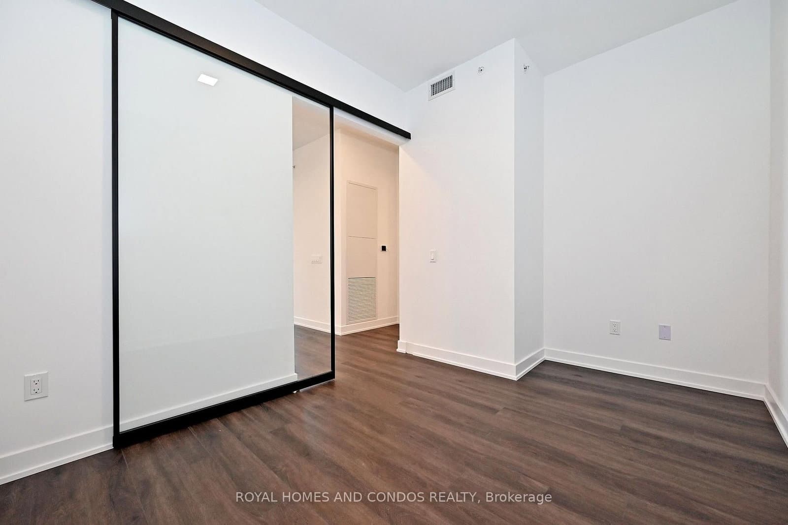 609 Sherbourne Street, Unit 5006 thumbnail 21