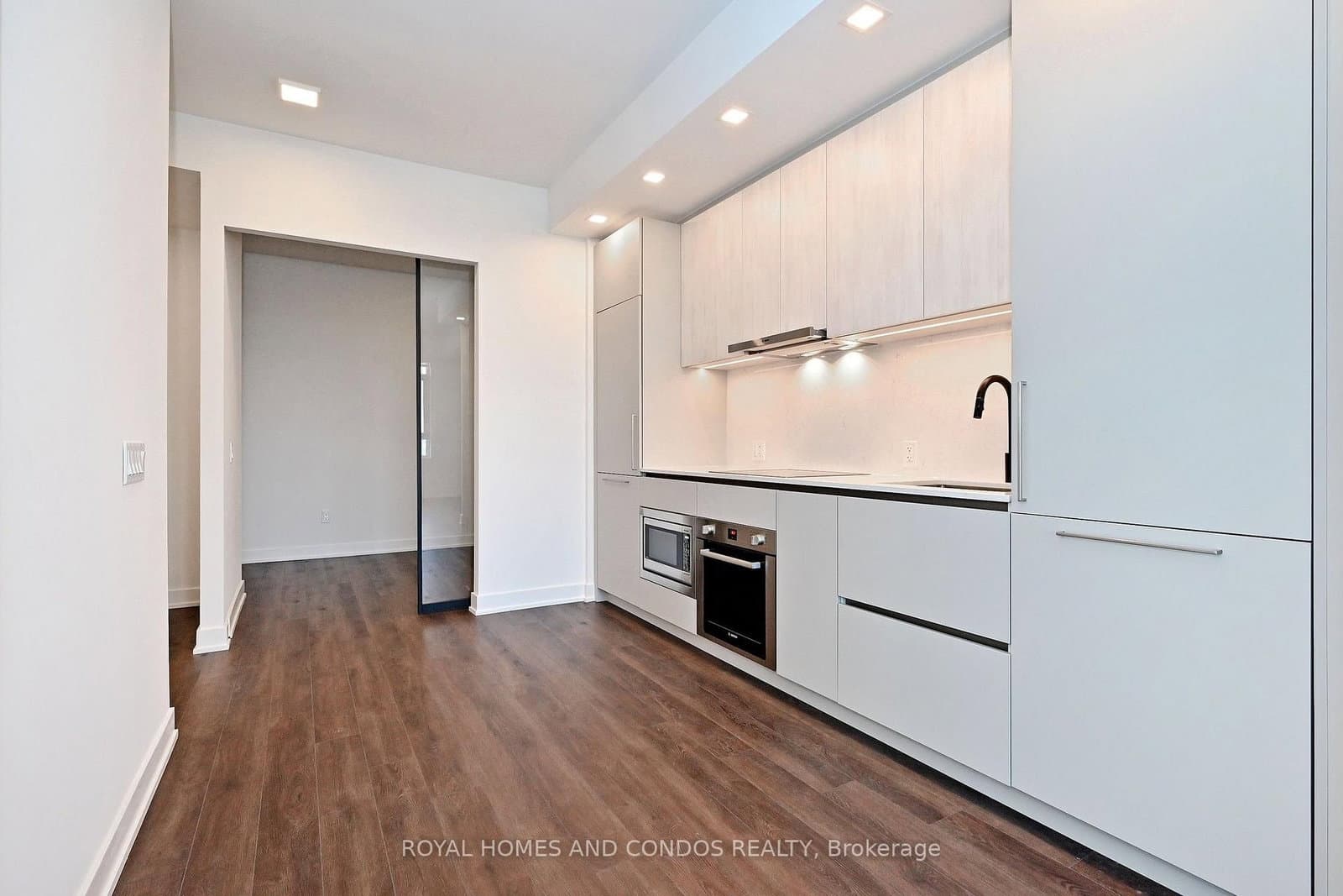 609 Sherbourne Street, Unit 5006 thumbnail 7
