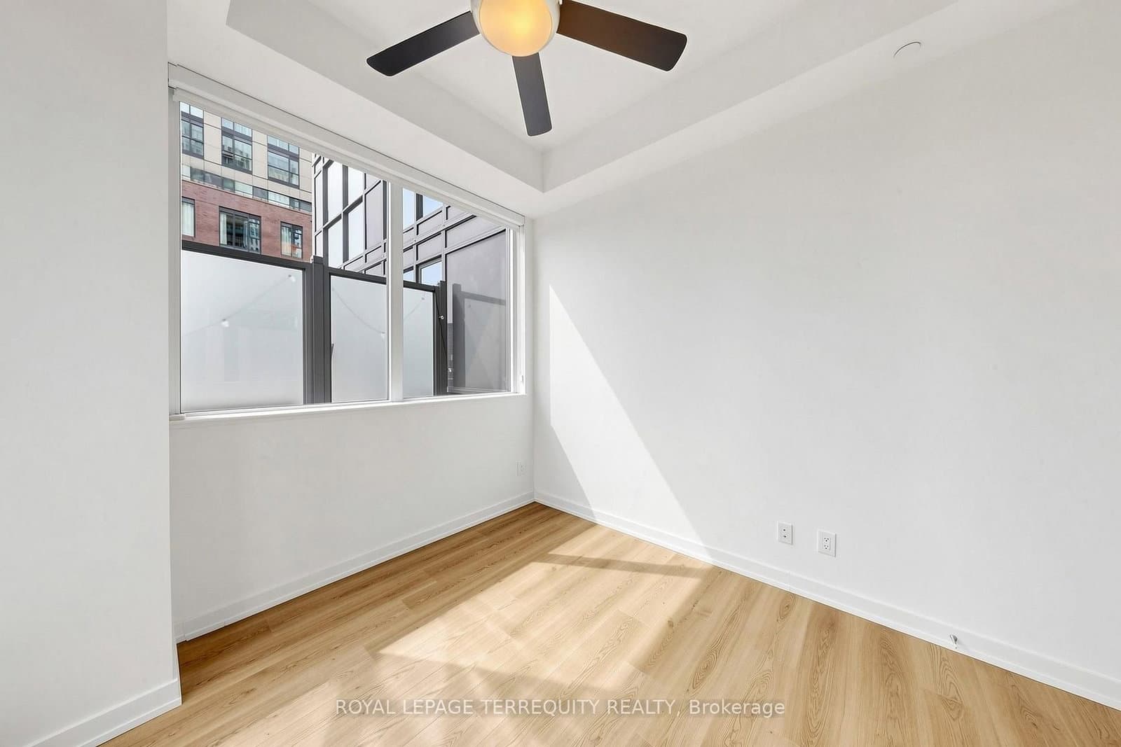 55 Regent Park Boulevard, Unit 415 thumbnail 24