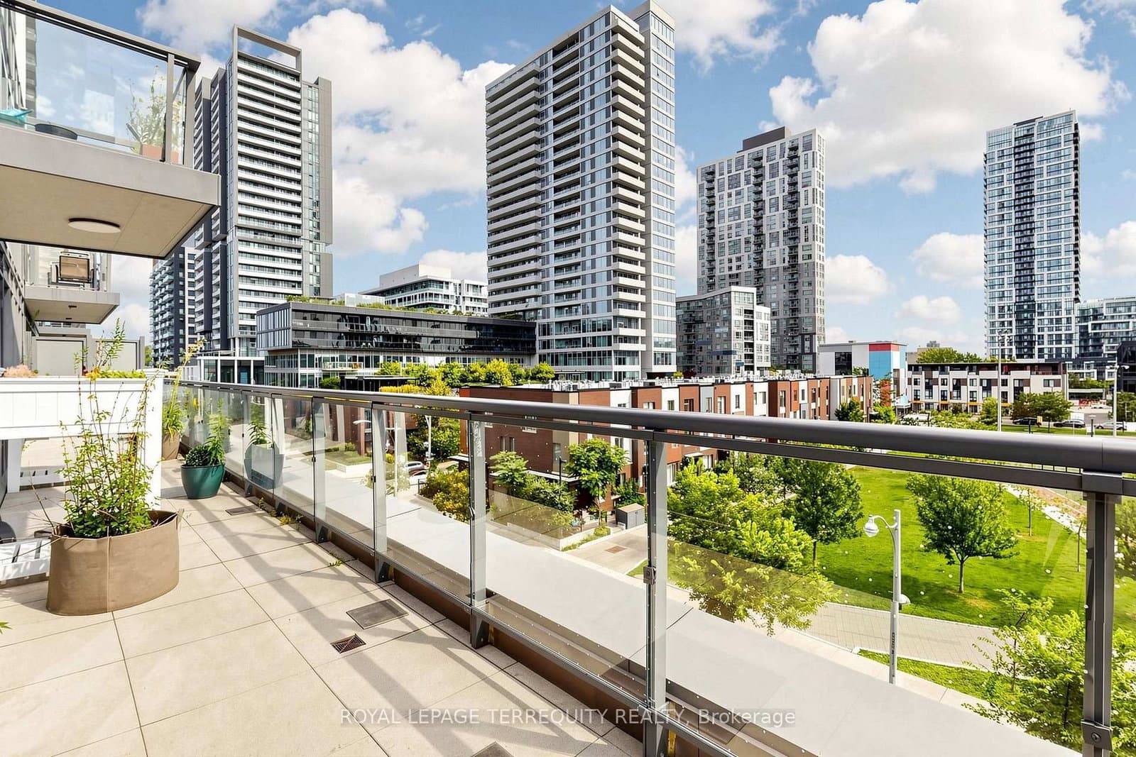 55 Regent Park Boulevard, Unit 415 thumbnail 29