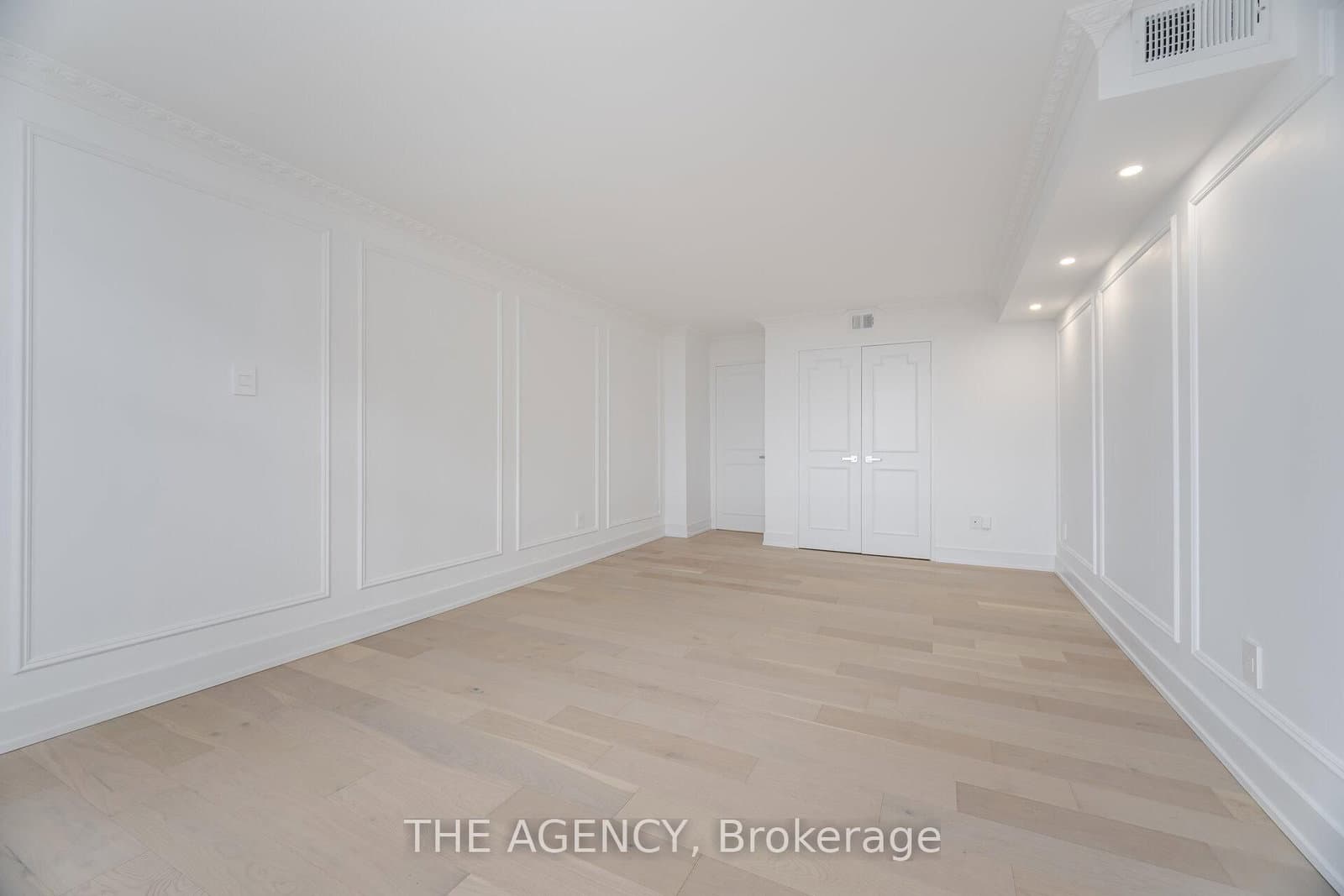 900 Yonge Street, Unit 902 thumbnail 33