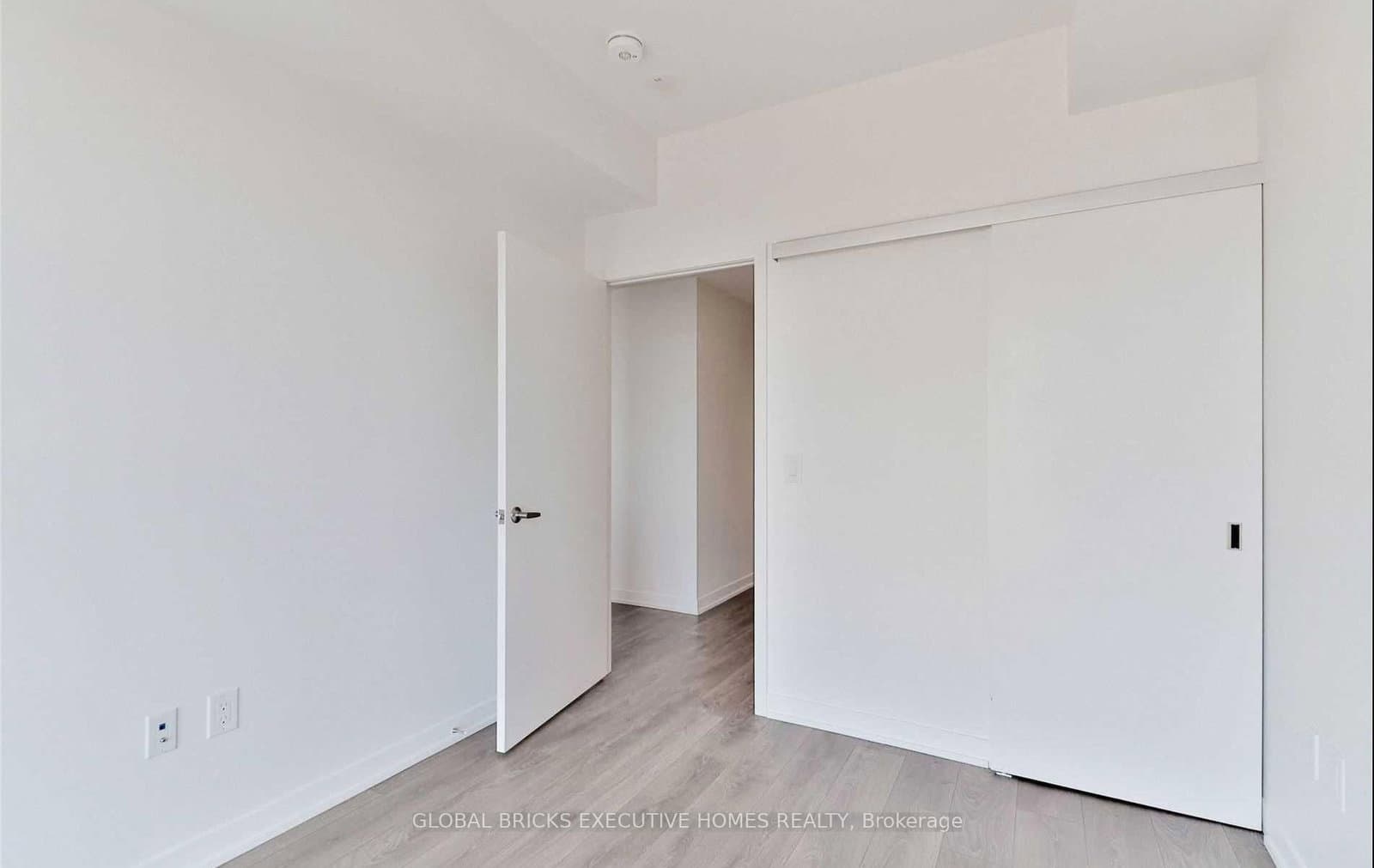20 Richardson Street, Unit 2603 thumbnail 5