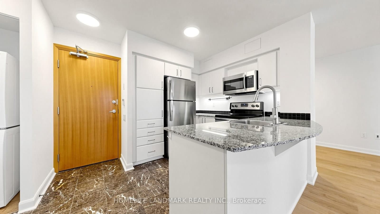 33 Sheppard Avenue E, Unit 1105 thumbnail 13