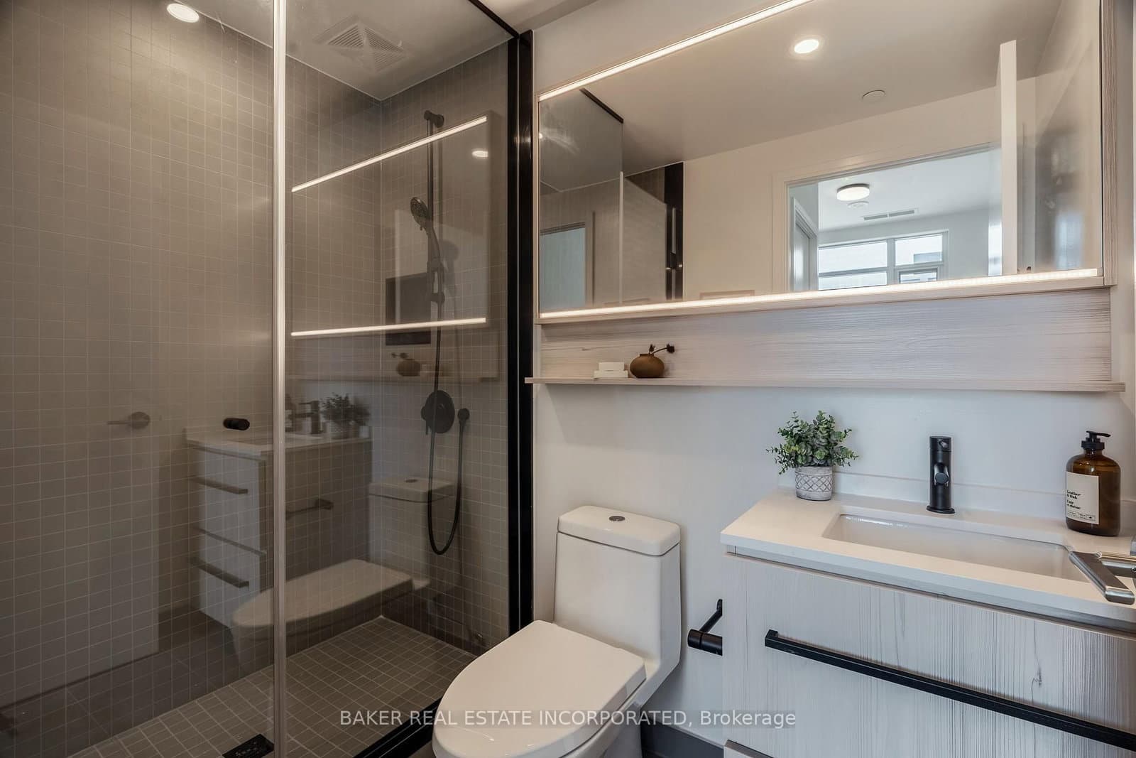 425 Front Street E, Unit 911 thumbnail 9
