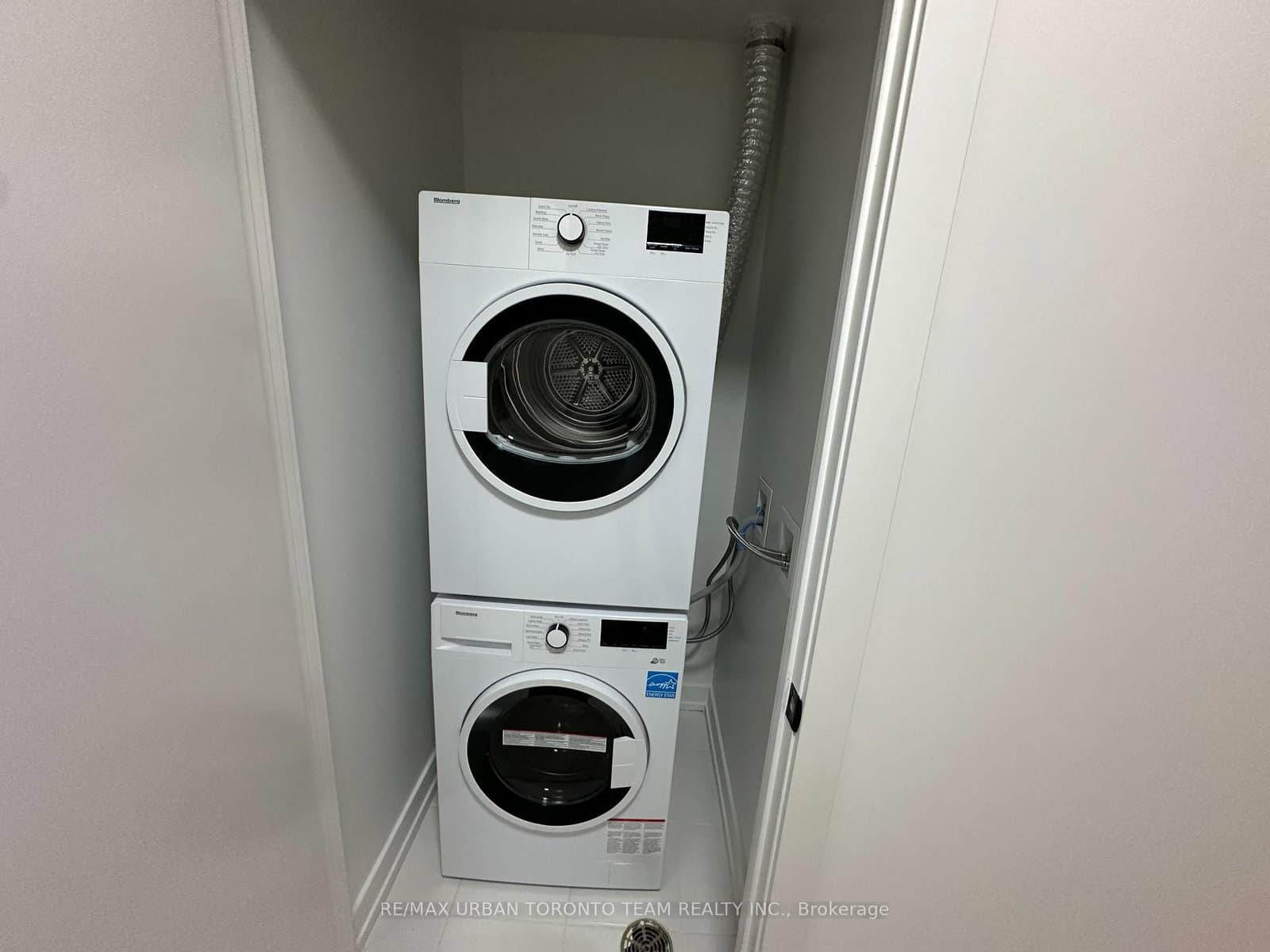 117 Broadway Avenue, Unit 418 thumbnail 18