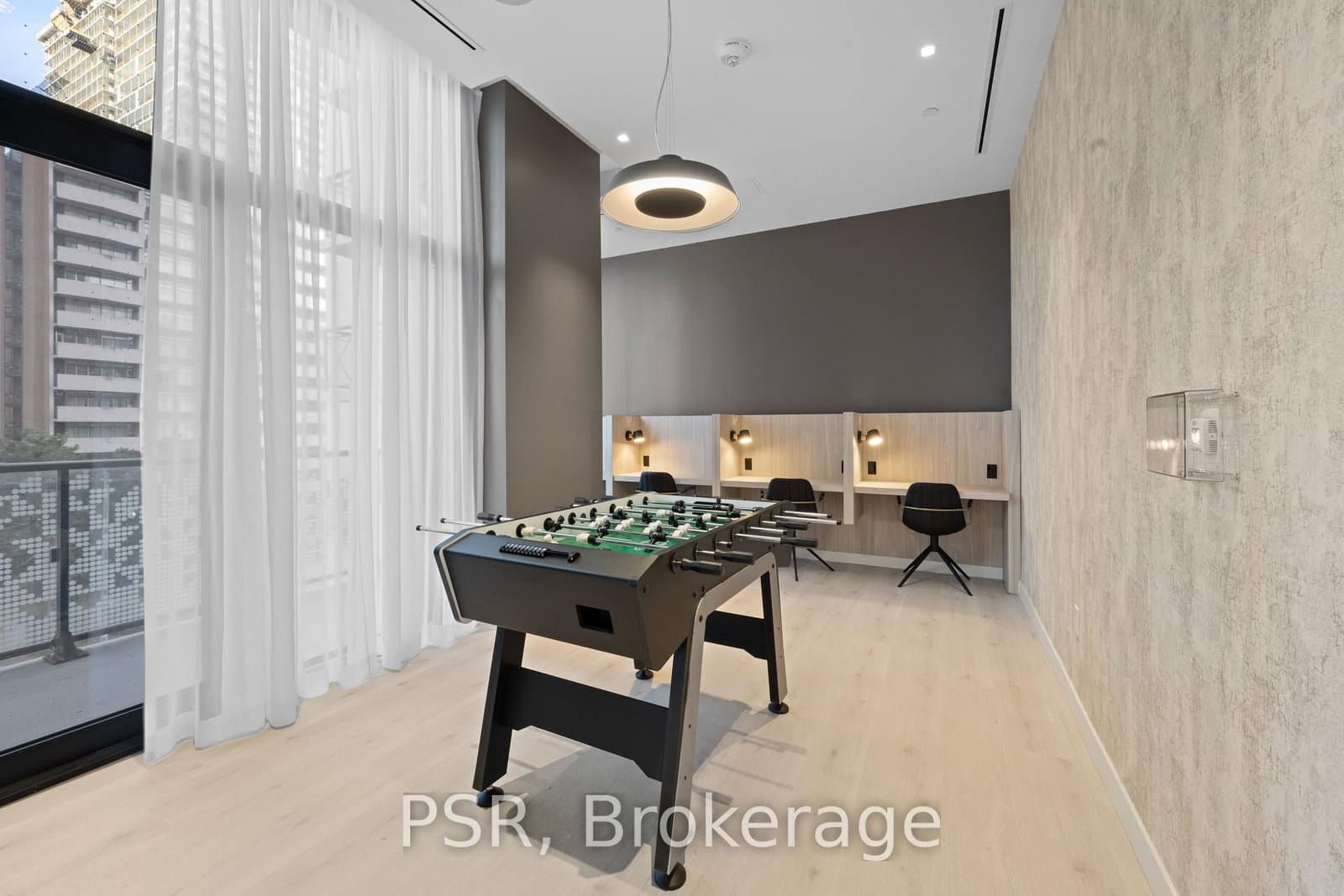 101 Roehampton Avenue, Unit 2410 thumbnail 23