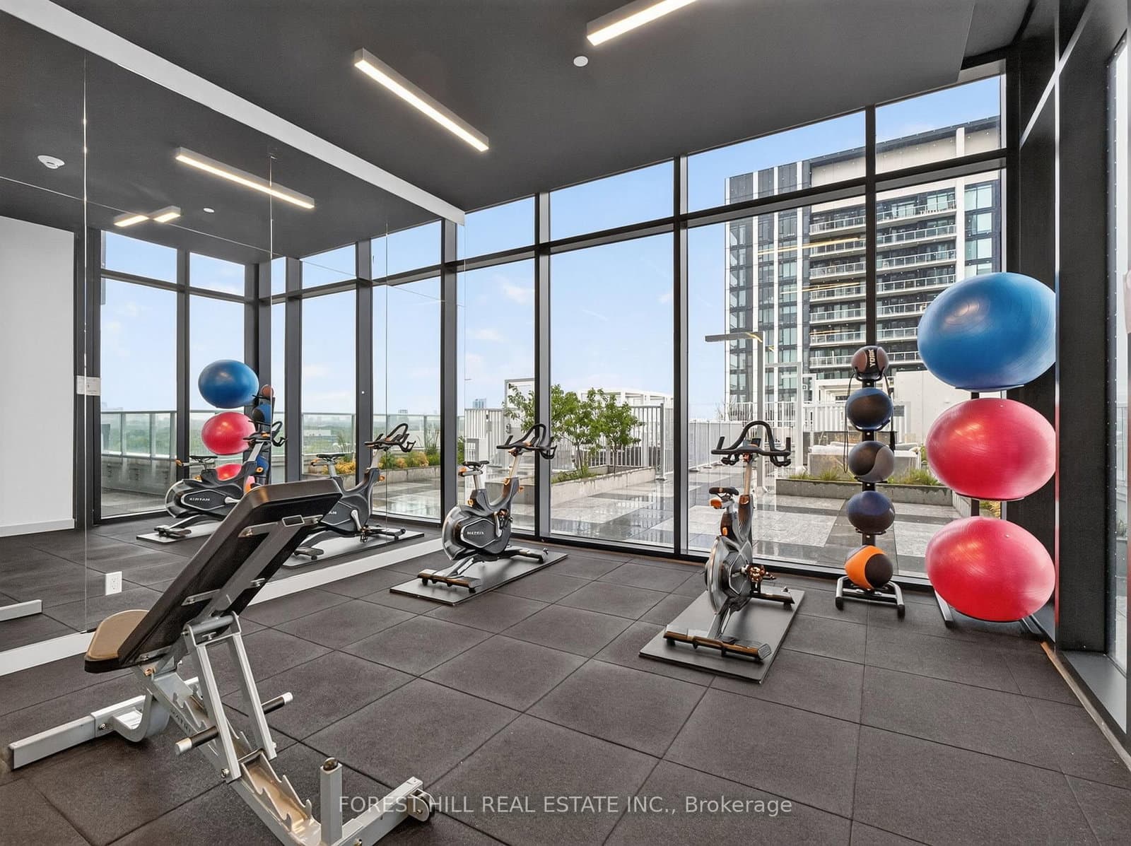 20 O'Neill Road, Unit 1617 thumbnail 13