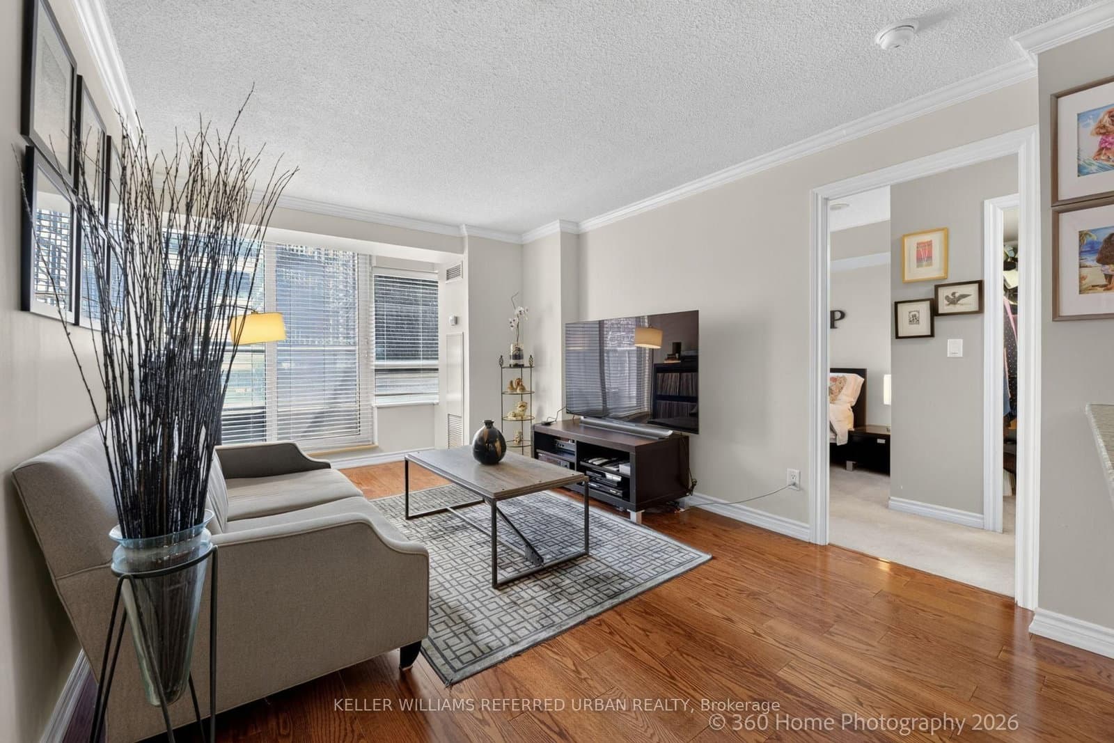 250 Wellington Street W, Unit 339 thumbnail 16