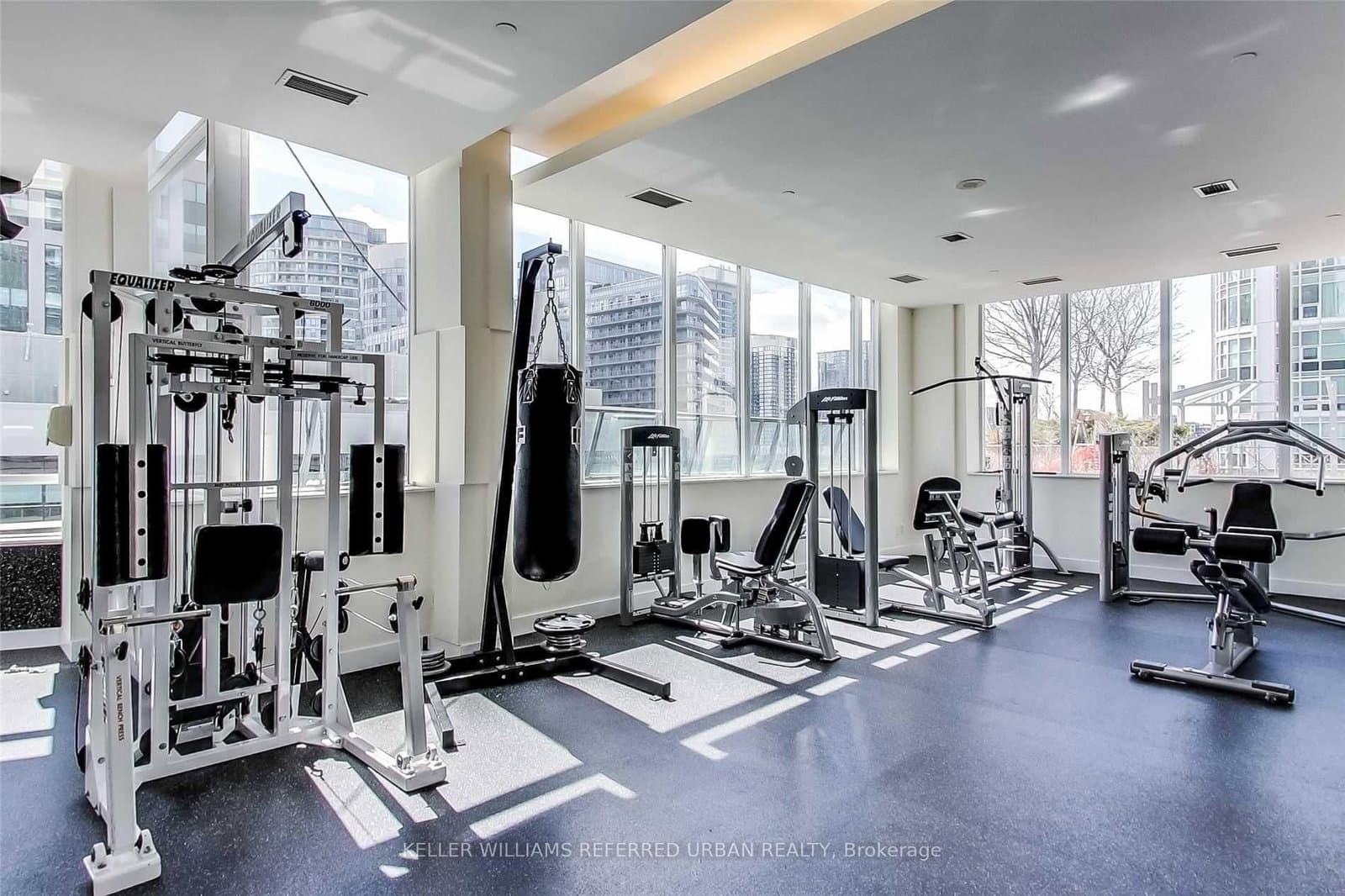 250 Wellington Street W, Unit 339 thumbnail 29