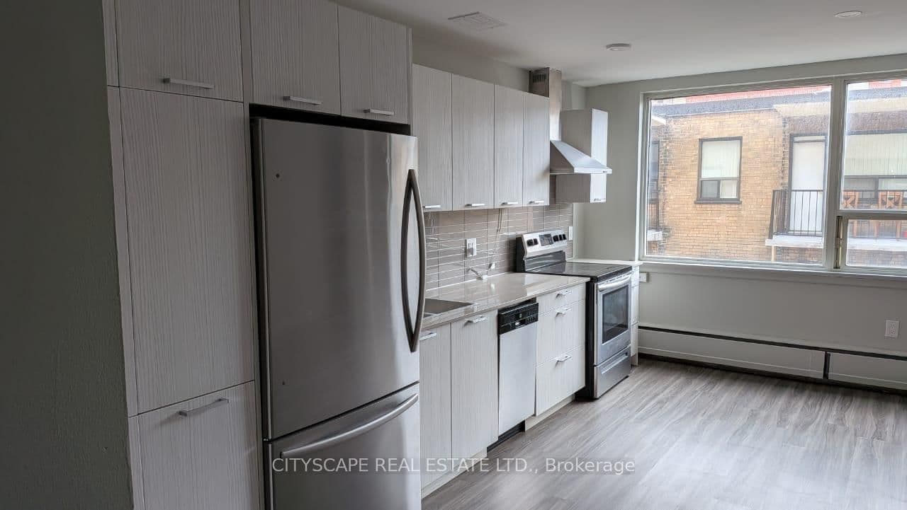 85 Wellesley Street E, Unit 706 thumbnail 5