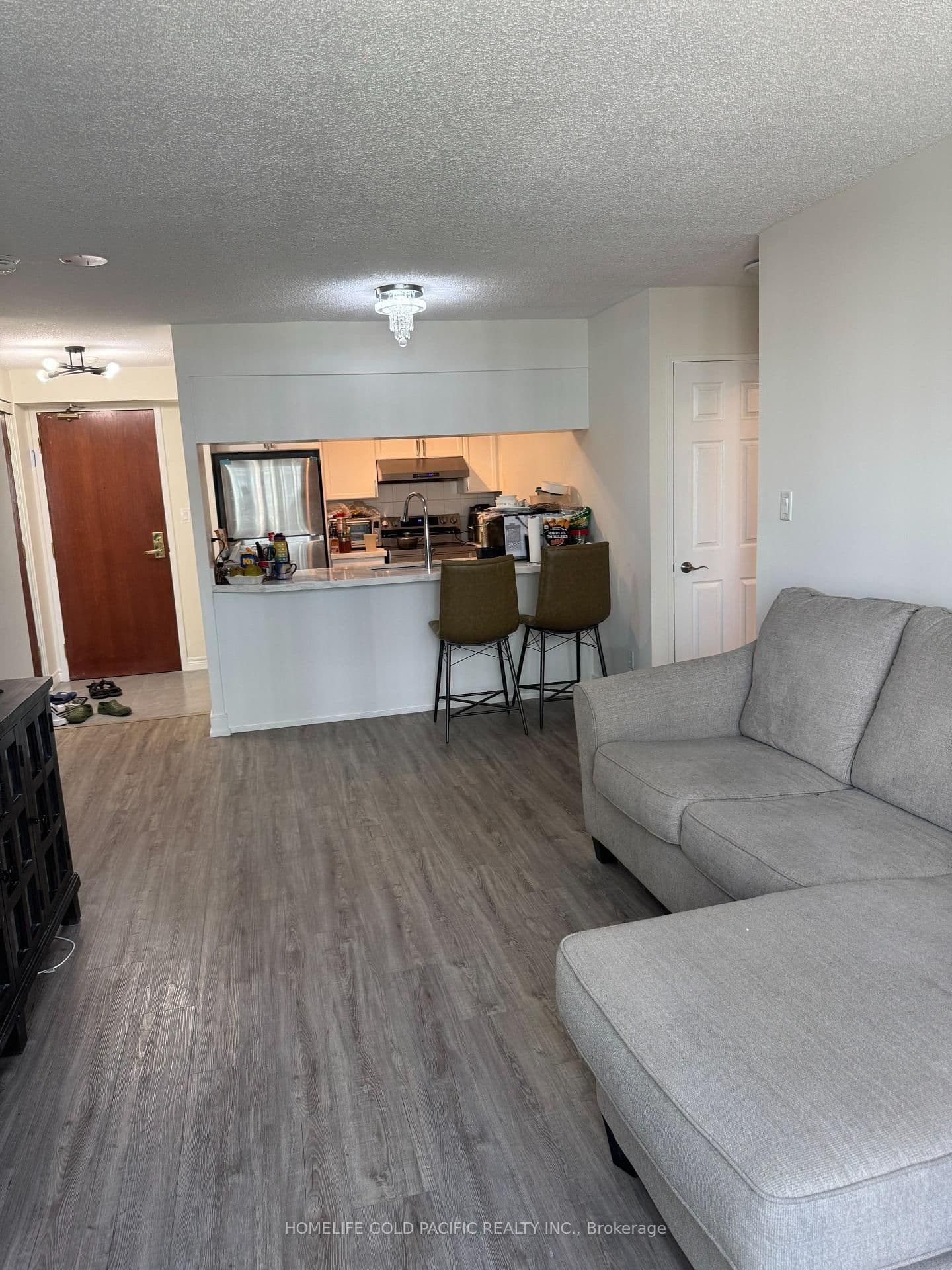 28 Empress Avenue, Unit 1716 thumbnail 2