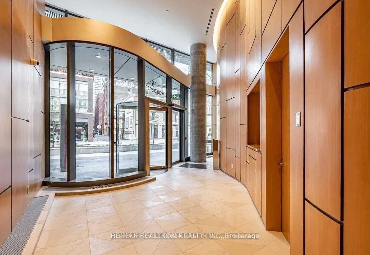 11 Wellesley Street W, Unit 5702 thumbnail 12