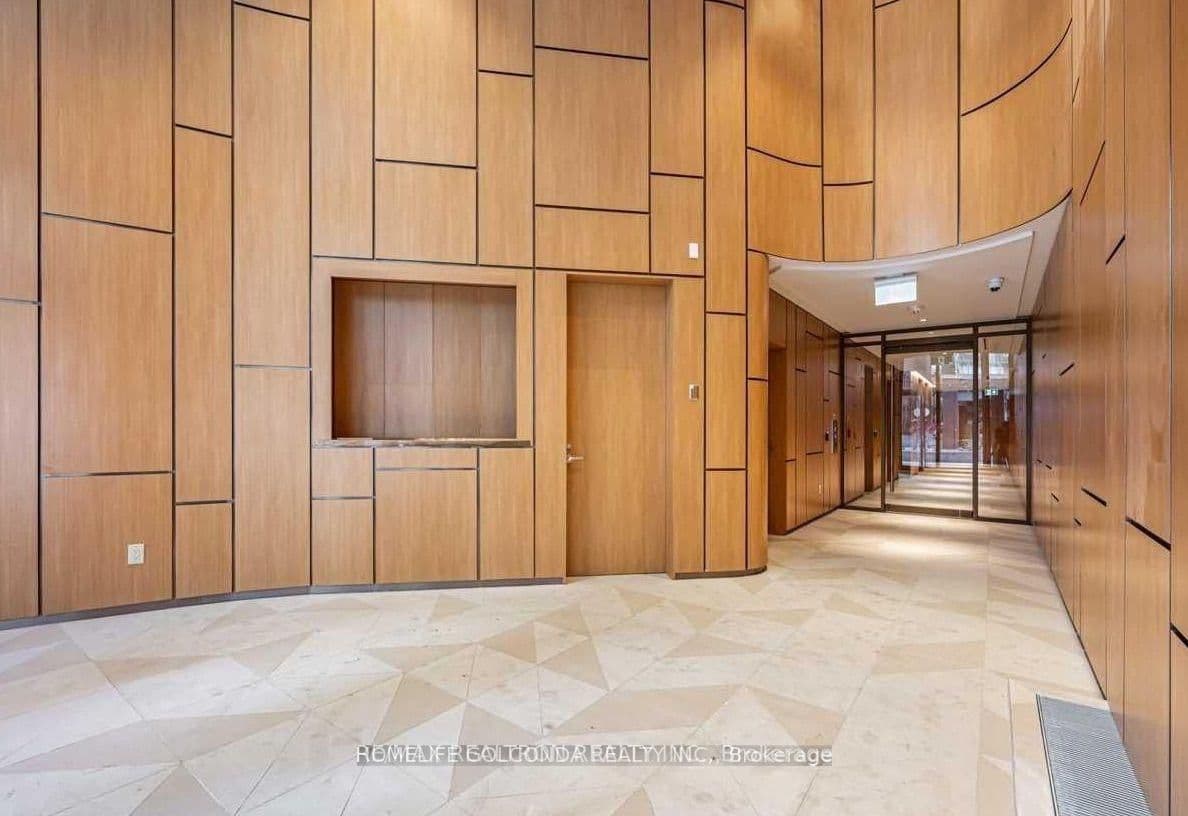 11 Wellesley Street W, Unit 5702 thumbnail 14