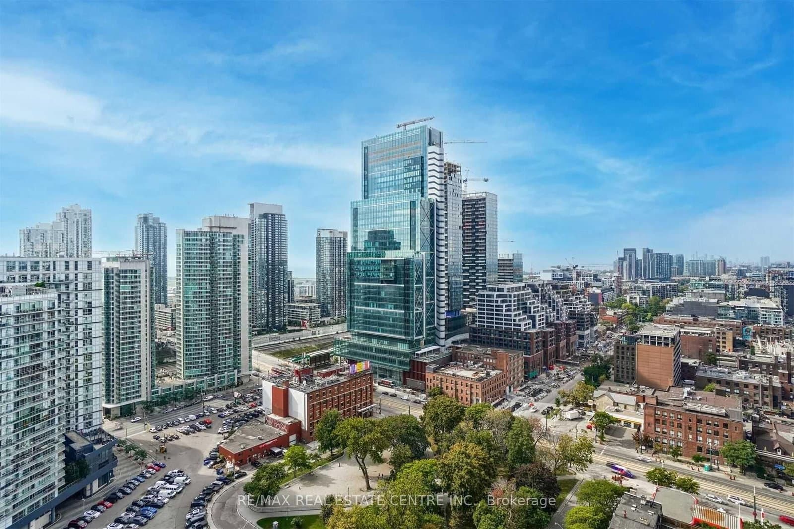 88 Blue Jays Way, Unit 2508 thumbnail 22