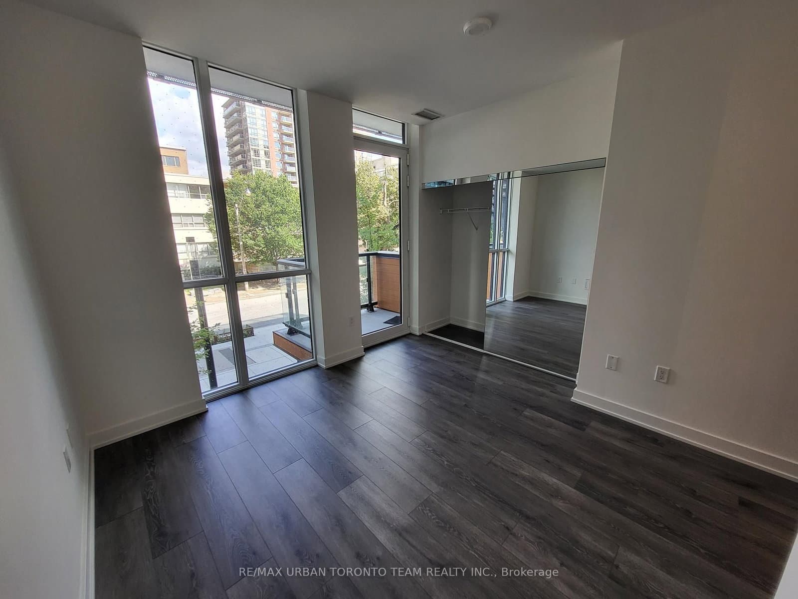 117 broadway Avenue, Unit Th123 thumbnail 14