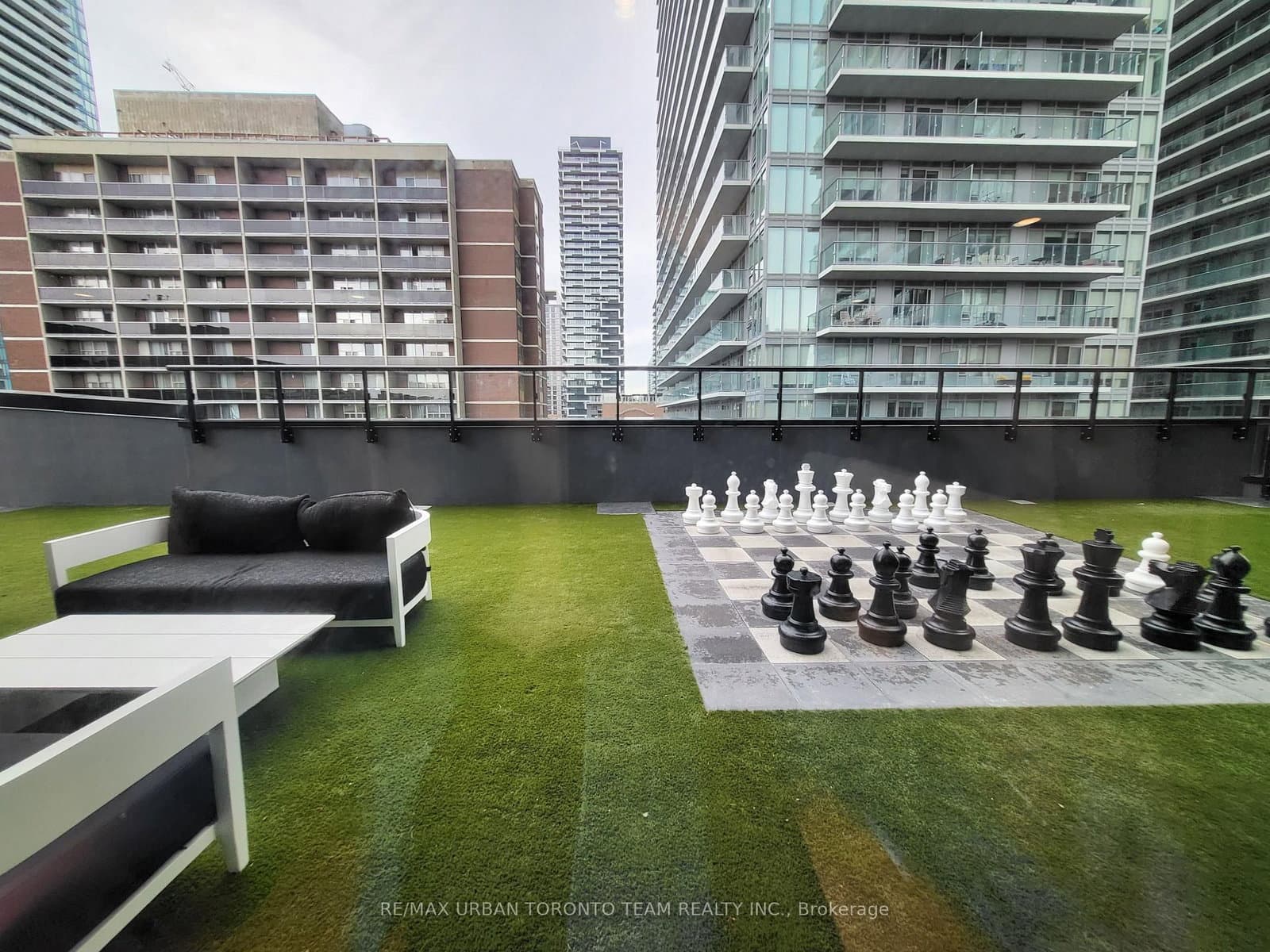 117 Broadway Avenue, Unit 3012 thumbnail 12