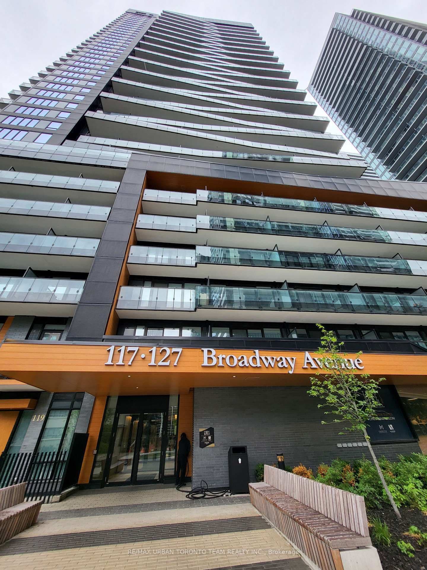 117 Broadway Avenue, Unit 3610 - Image 1