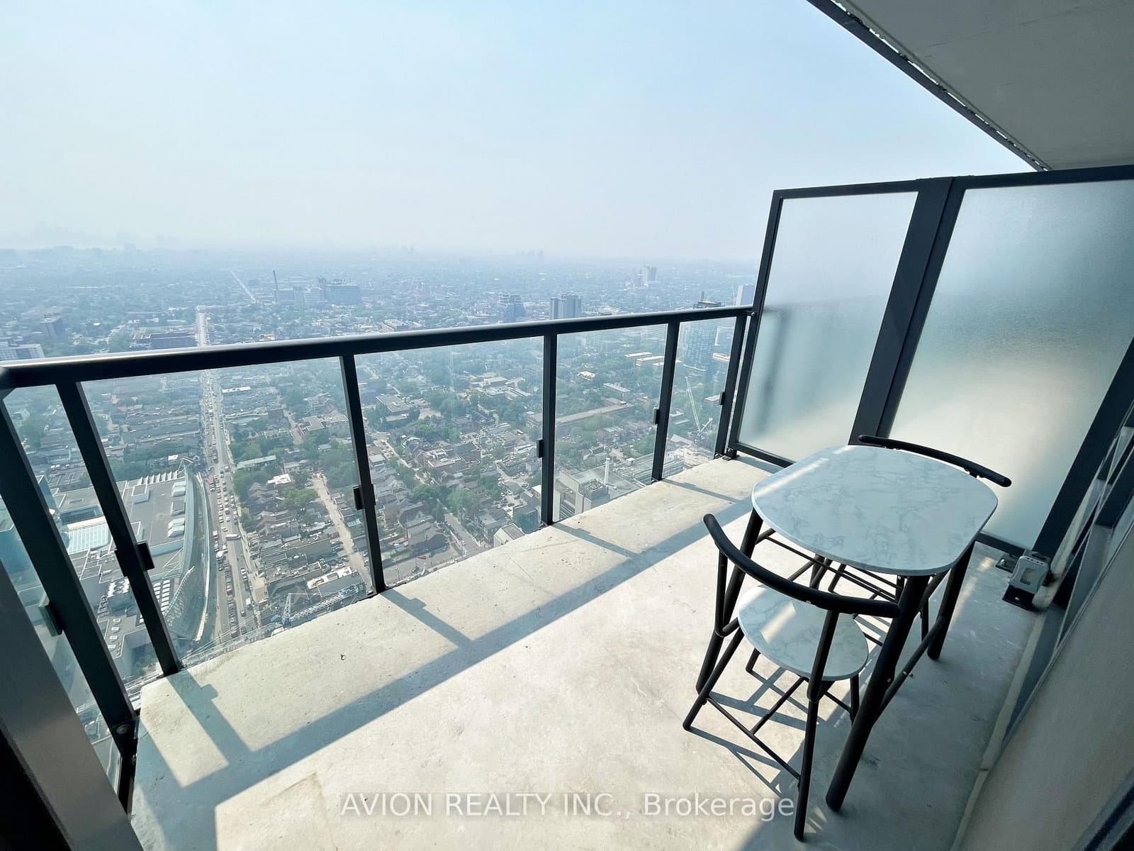 488 University Avenue, Unit 4711 thumbnail 17