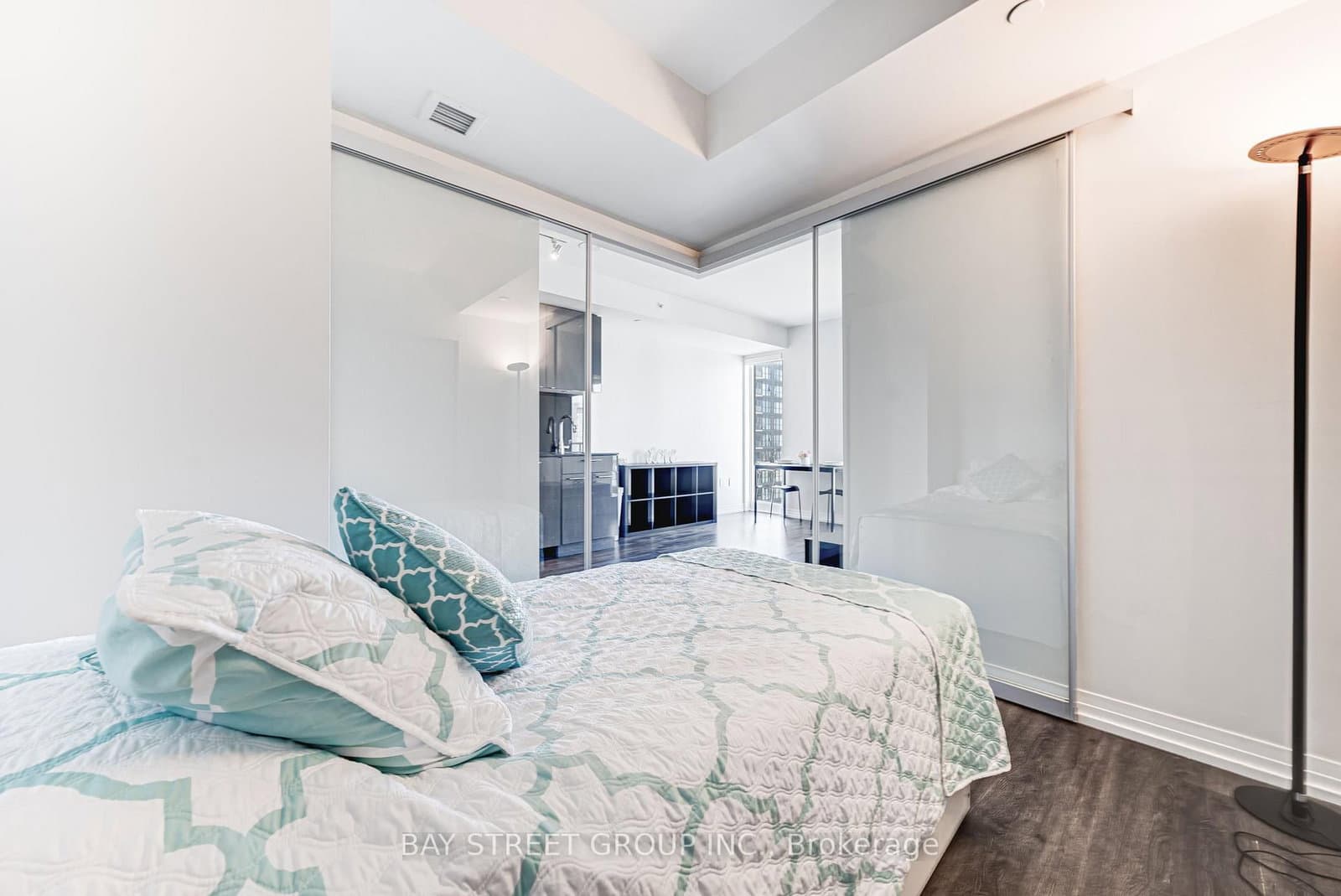 251 Jarvis Street, Unit 3809 thumbnail 9