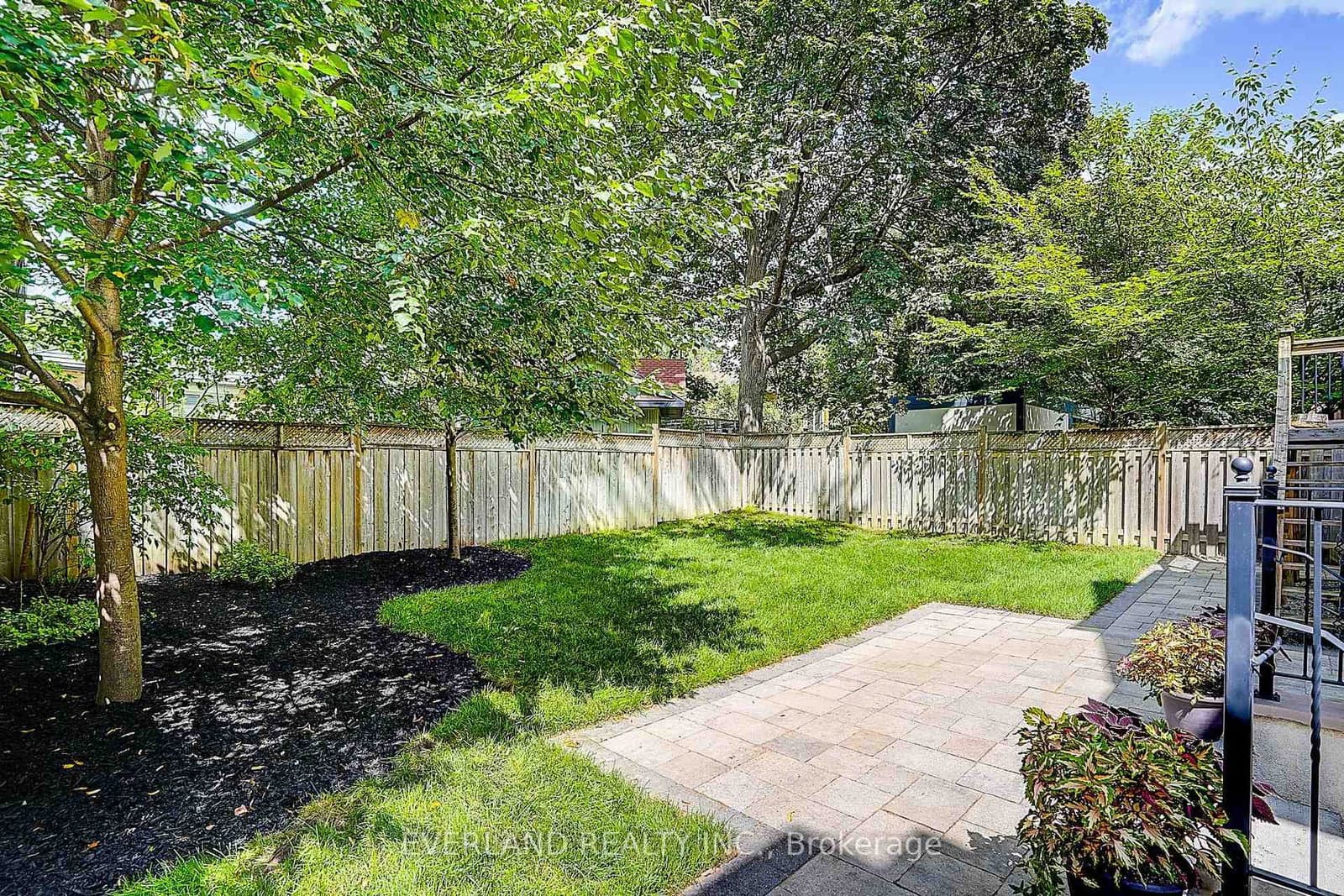 274 Joicey Boulevard thumbnail 43