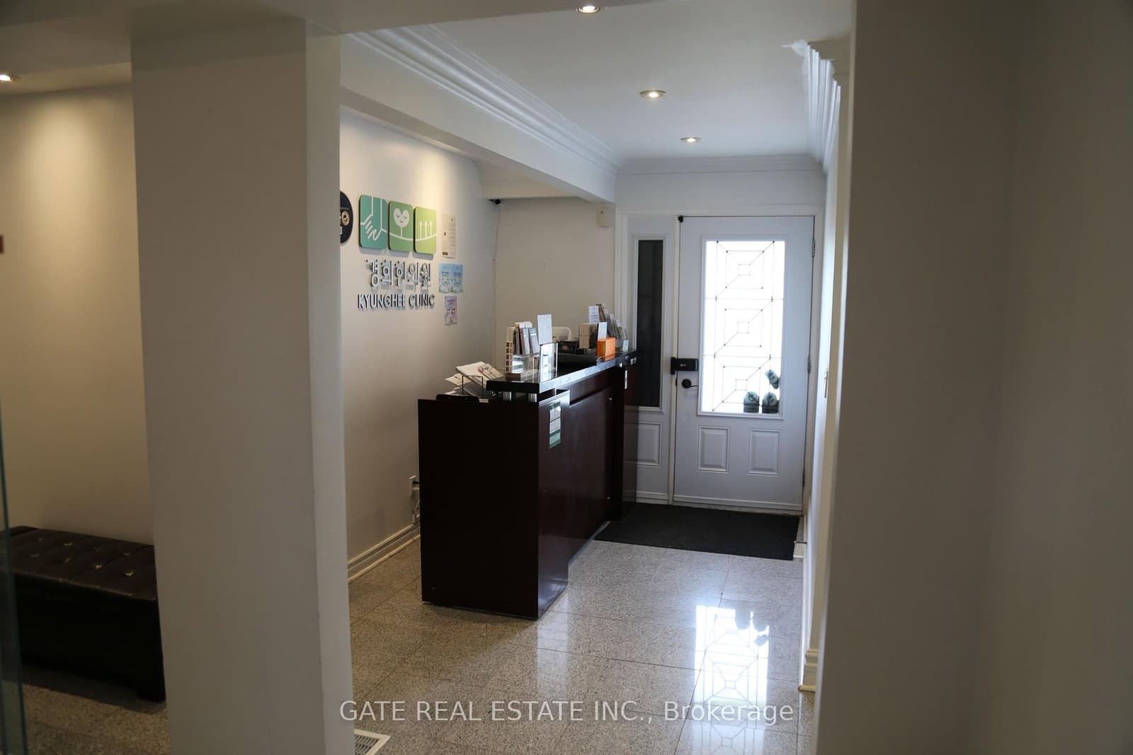 271 Finch Avenue W thumbnail 5