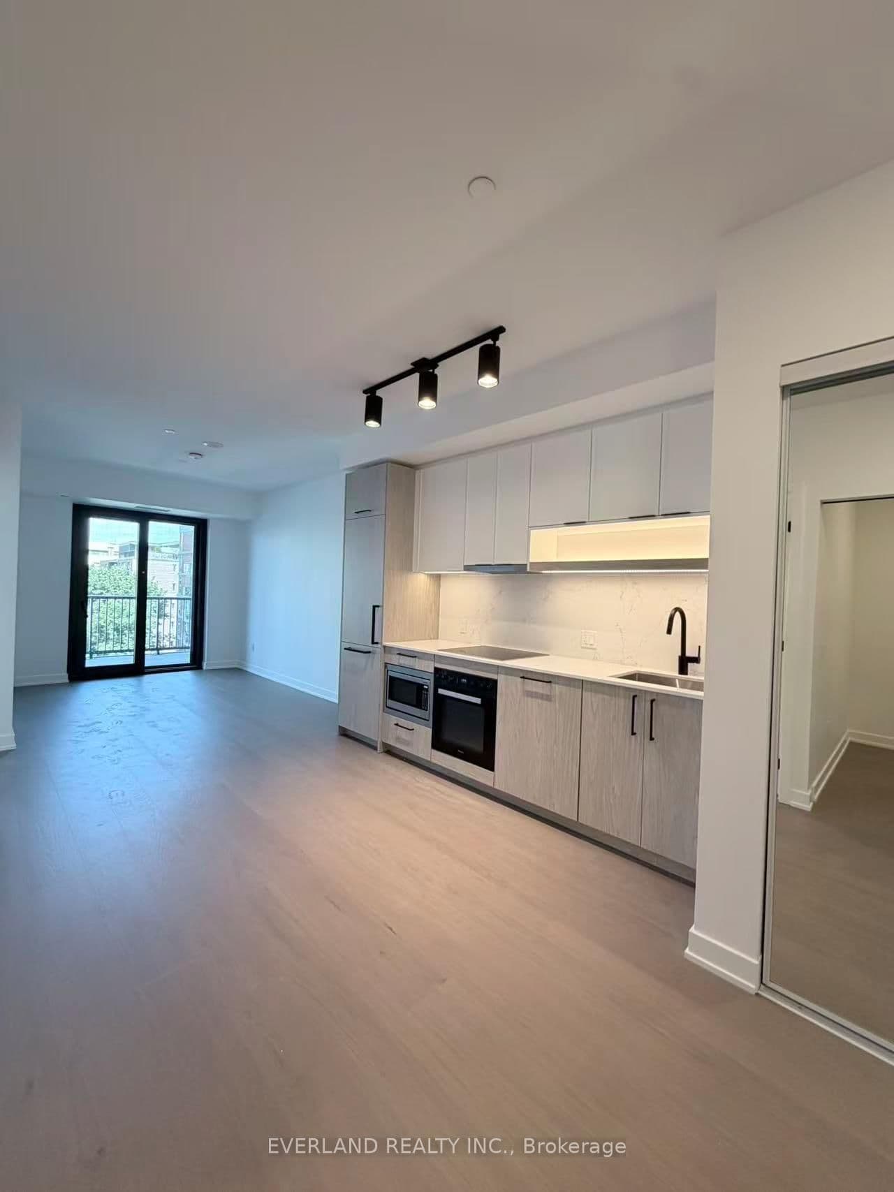 91 Montclair Avenue, Unit 717 thumbnail 4