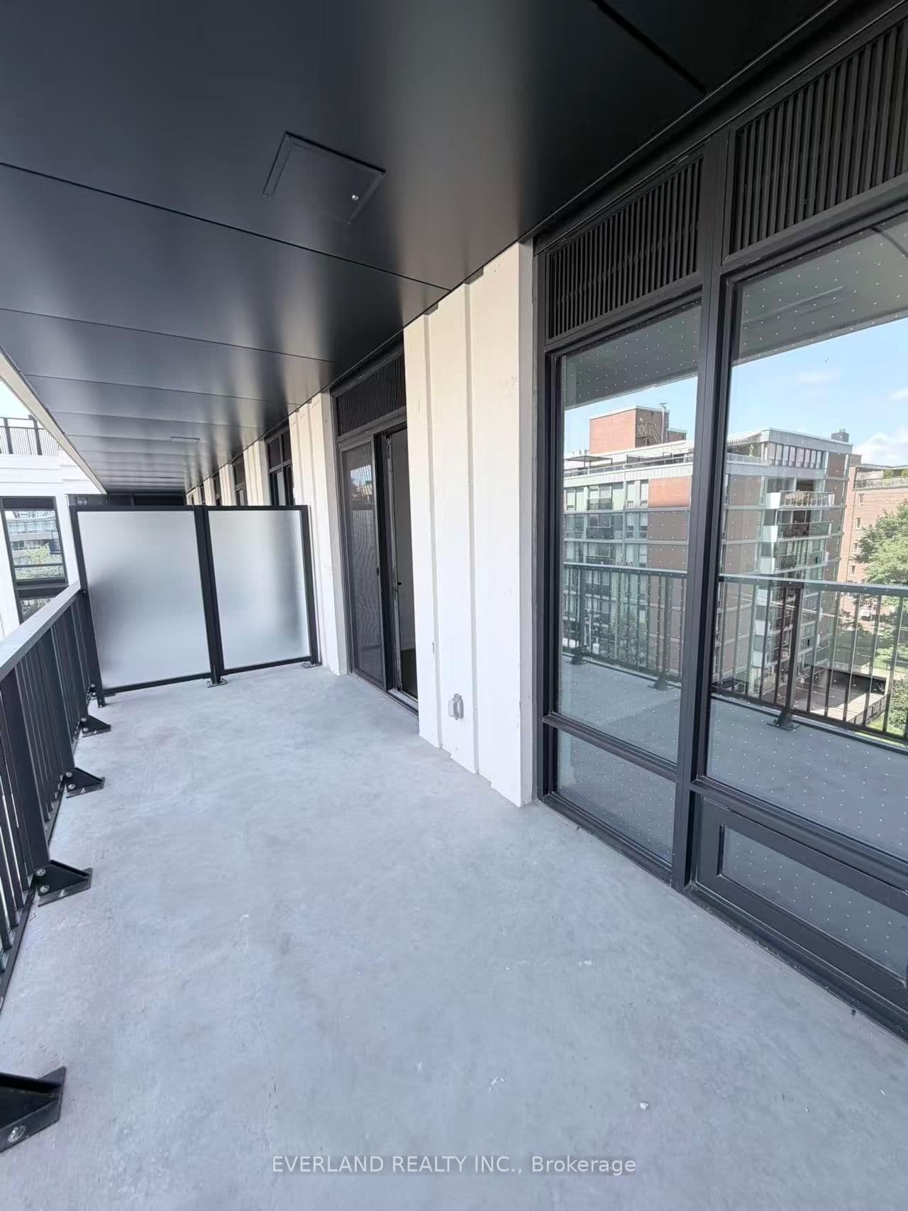 91 Montclair Avenue, Unit 717 thumbnail 9