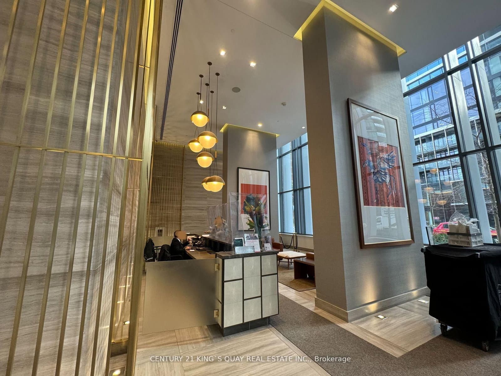 50 Charles Street E, Unit 3212 thumbnail 2