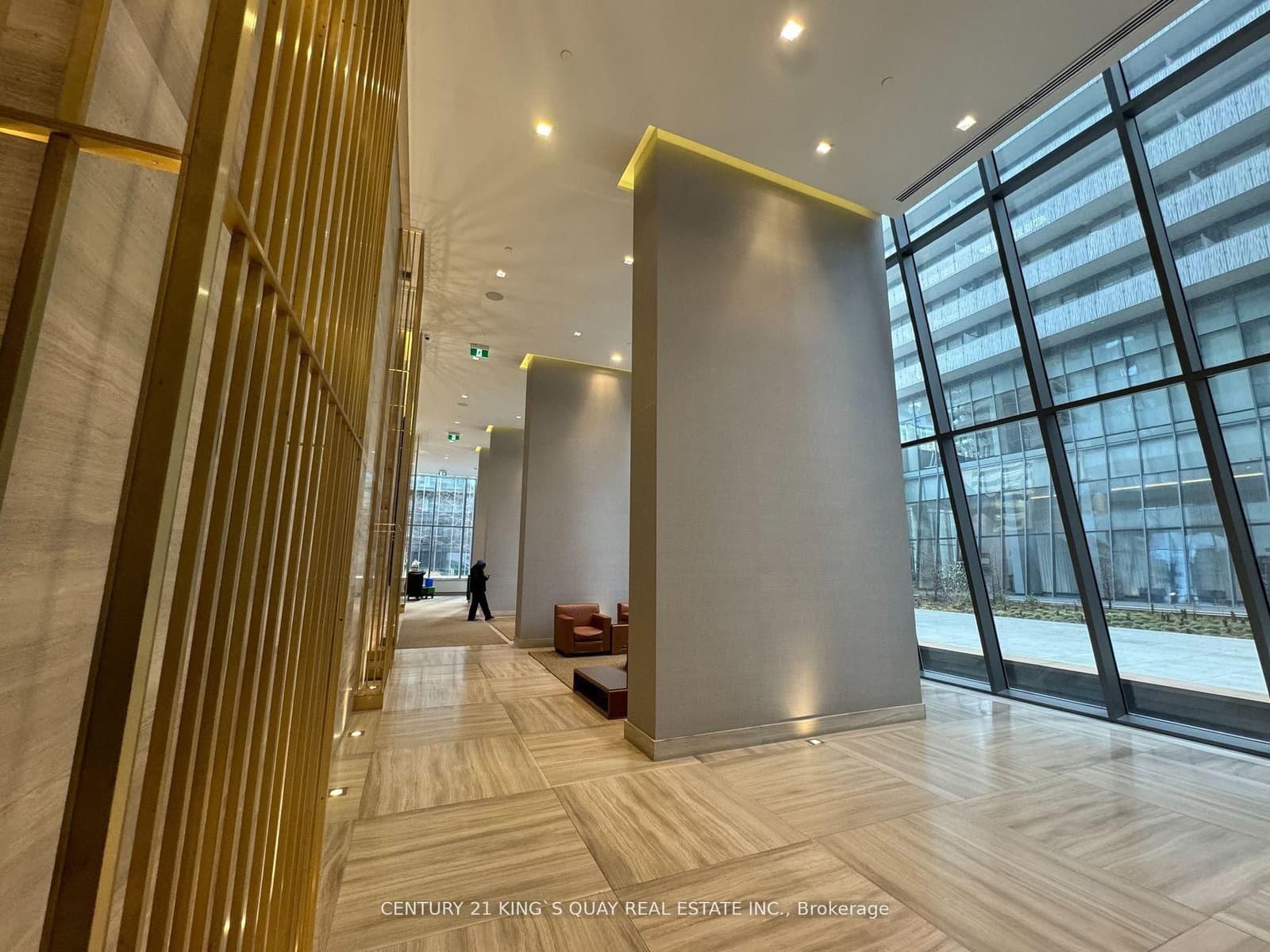 50 Charles Street E, Unit 3212 thumbnail 3