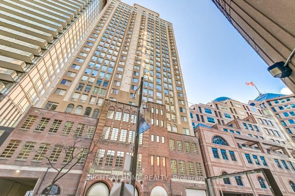 25 Grenville Street, Unit PH2 - Image 1