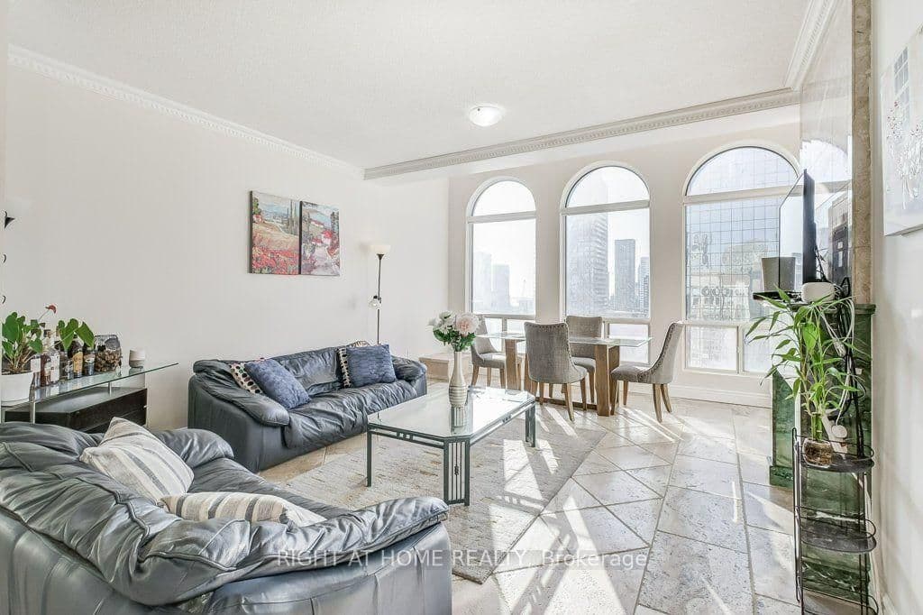 25 Grenville Street, Unit PH2 thumbnail 14