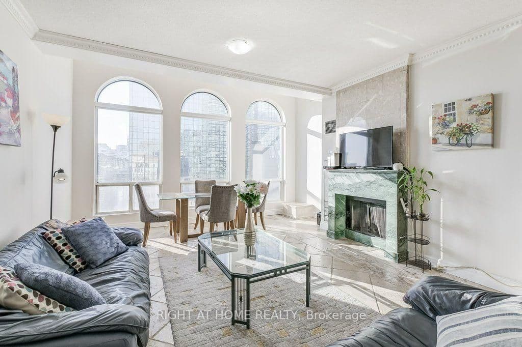 25 Grenville Street, Unit PH2 thumbnail 15
