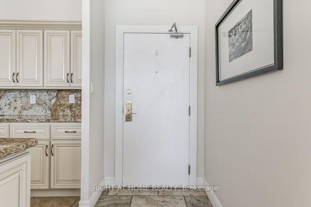 25 Grenville Street, Unit PH2 thumbnail 6