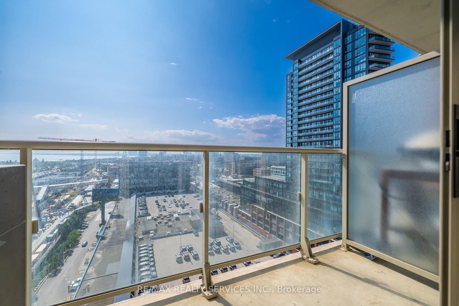 85 East Liberty Street, Unit 1802 thumbnail 29
