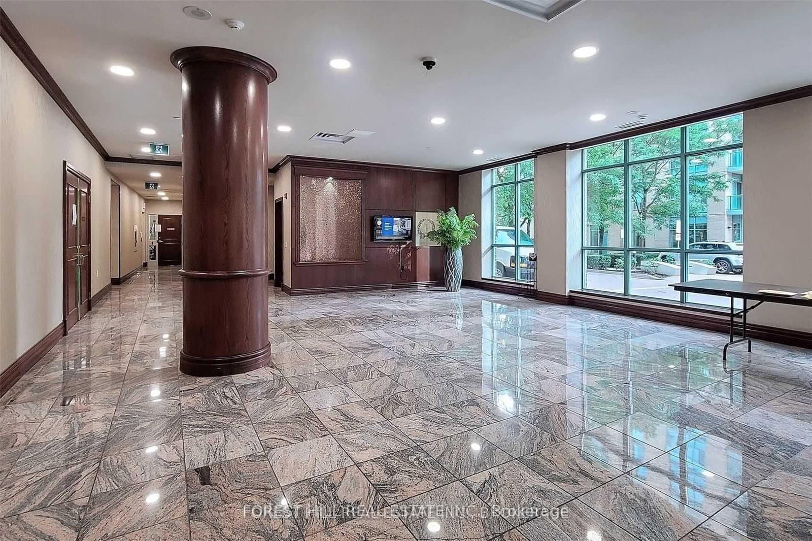 26 Olive Avenue, Unit 705 thumbnail 4