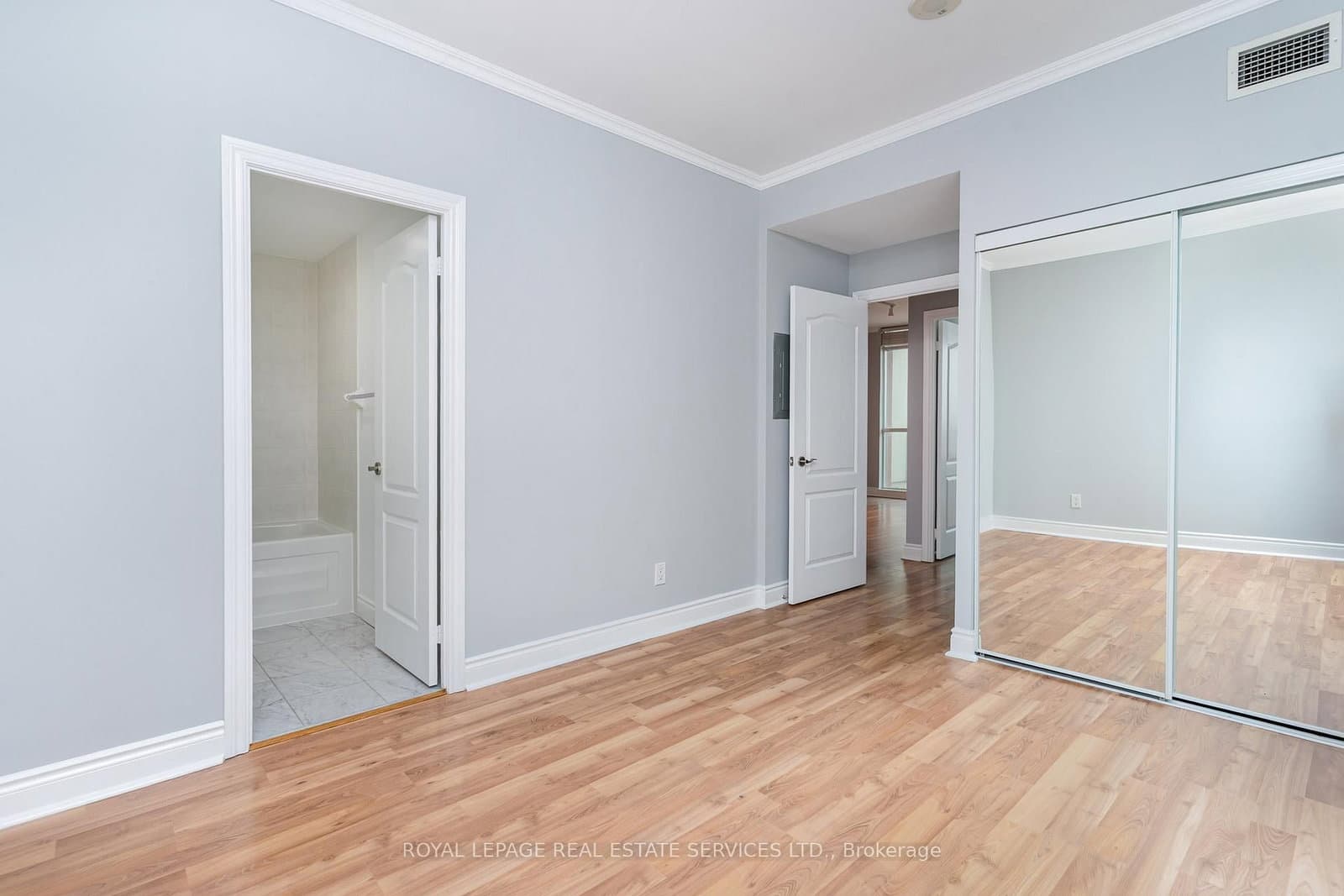 319 Merton Street E, Unit 1216 thumbnail 13