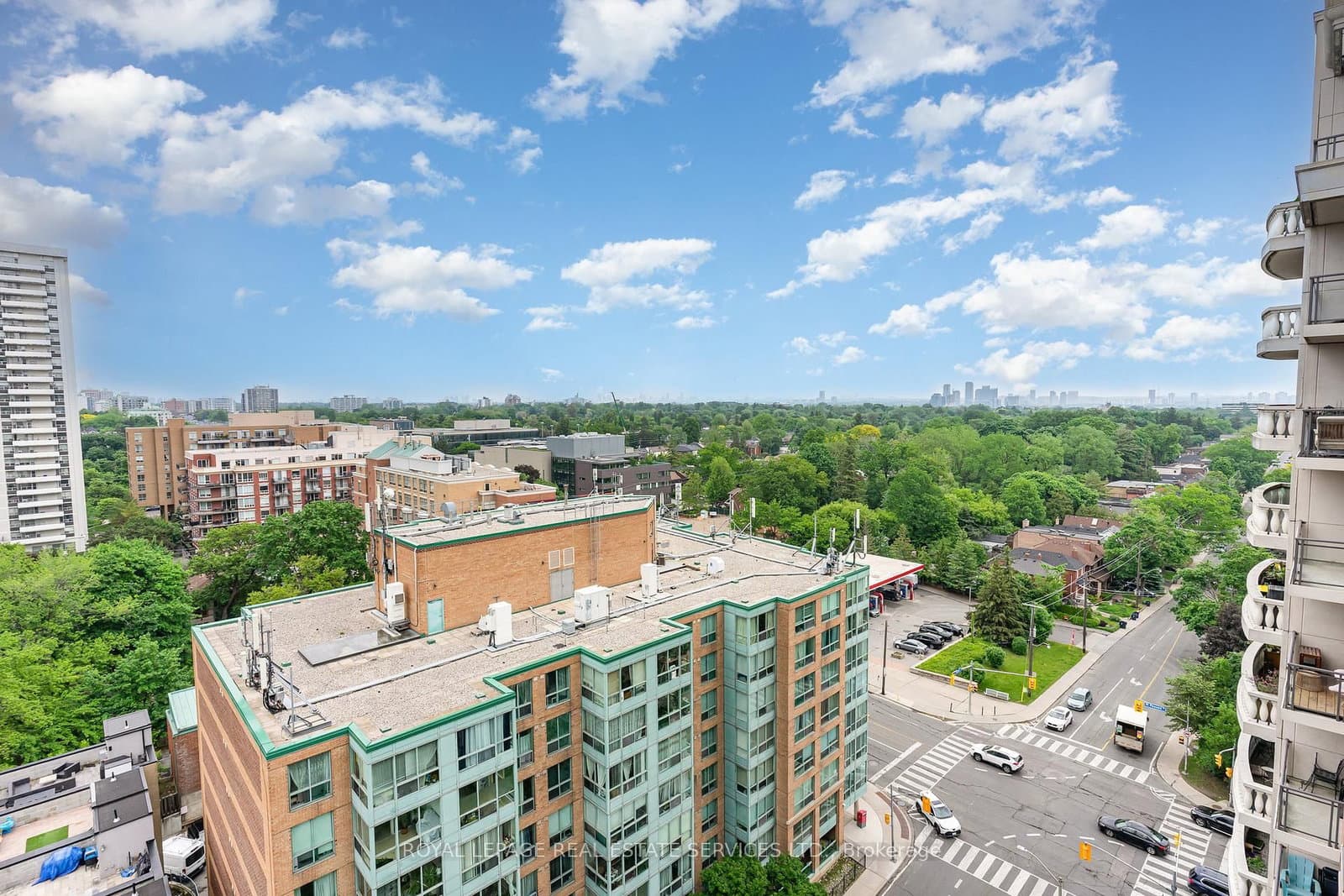 319 Merton Street E, Unit 1216 thumbnail 18