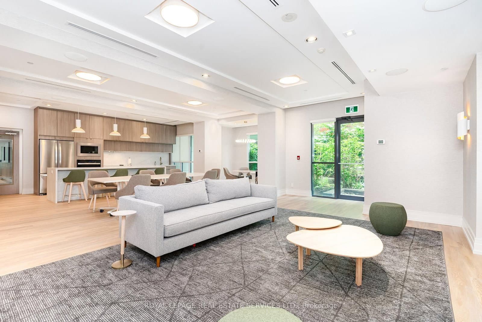319 Merton Street E, Unit 1216 thumbnail 22