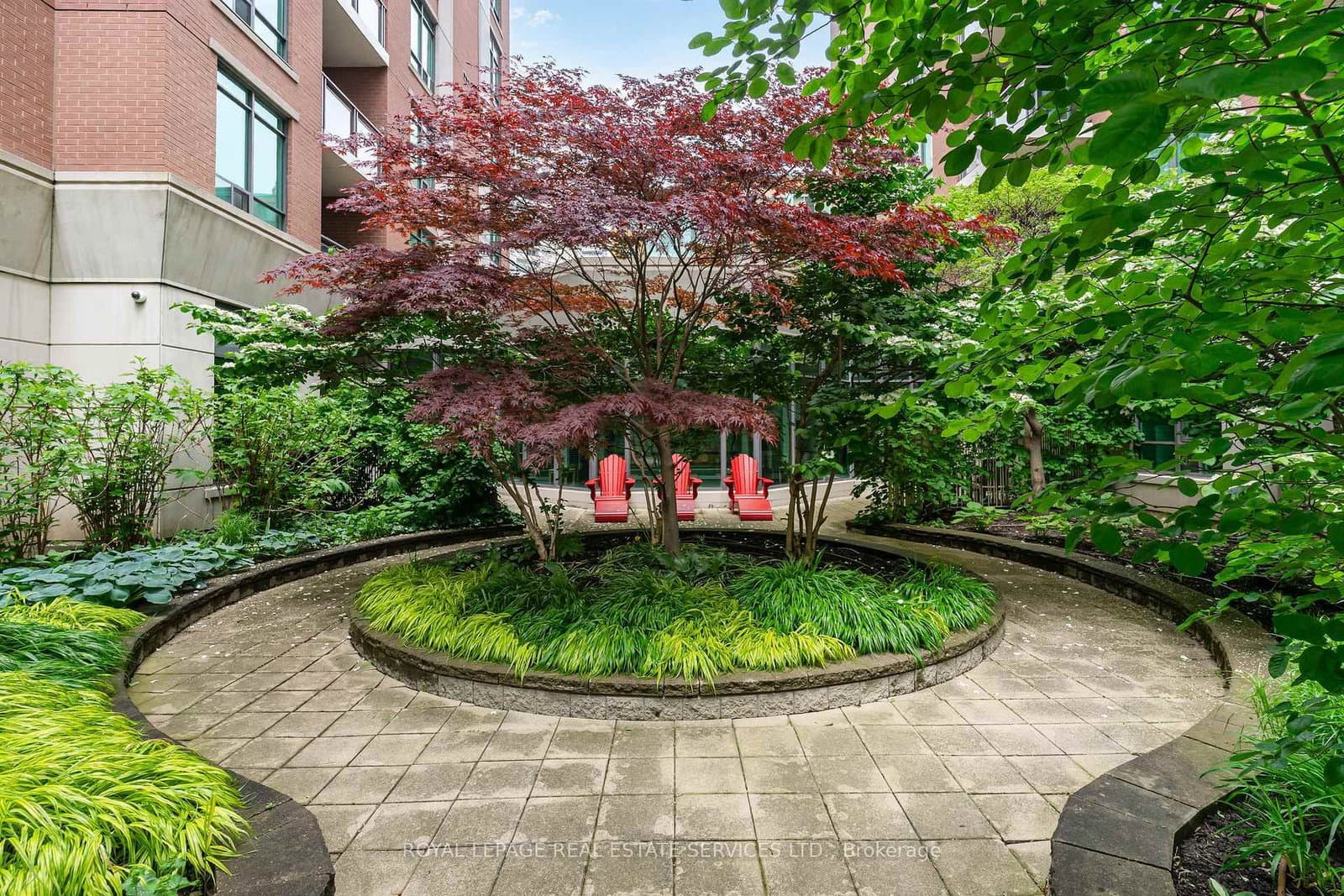 319 Merton Street E, Unit 1216 thumbnail 29