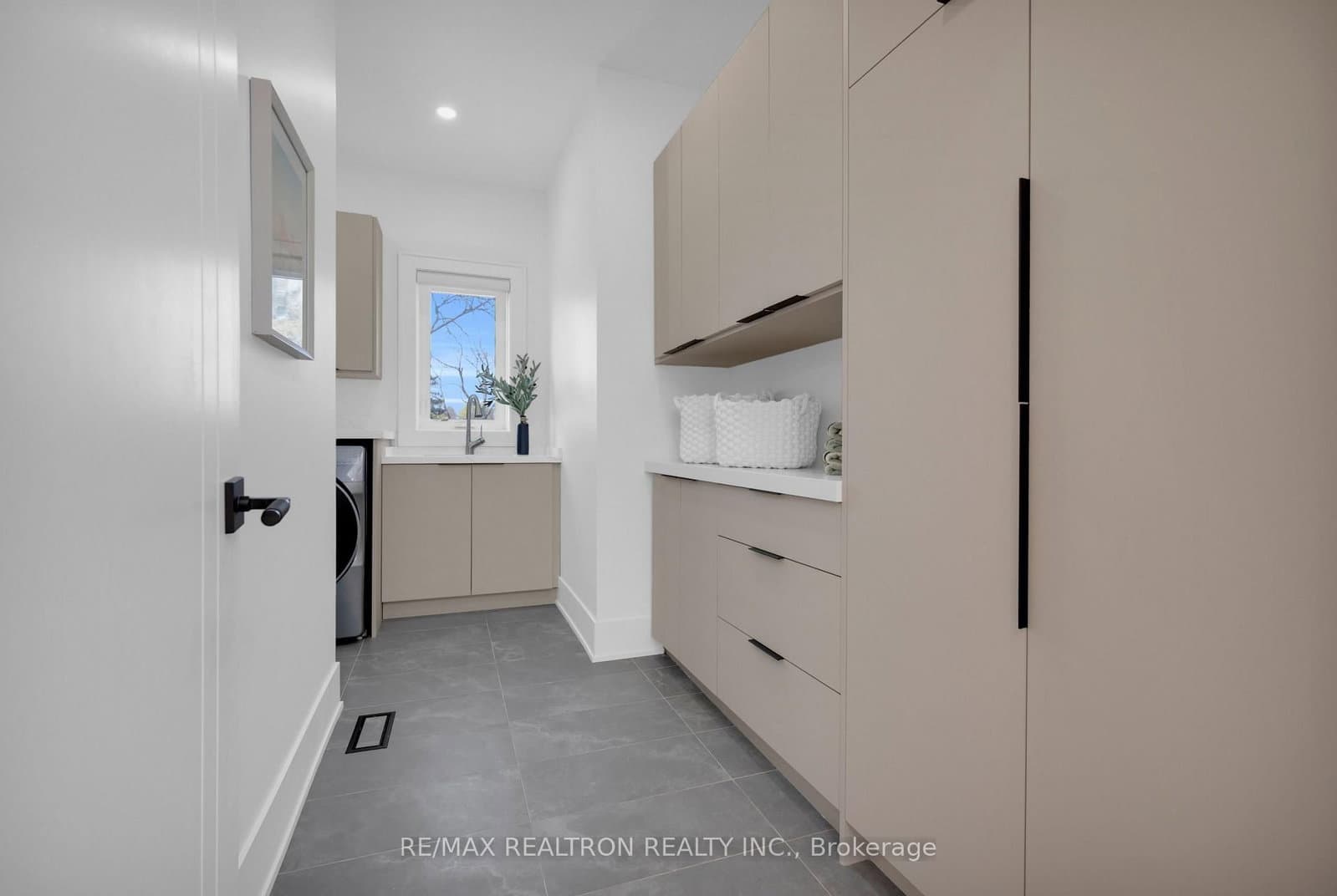 28 Ternhill Crescent thumbnail 44