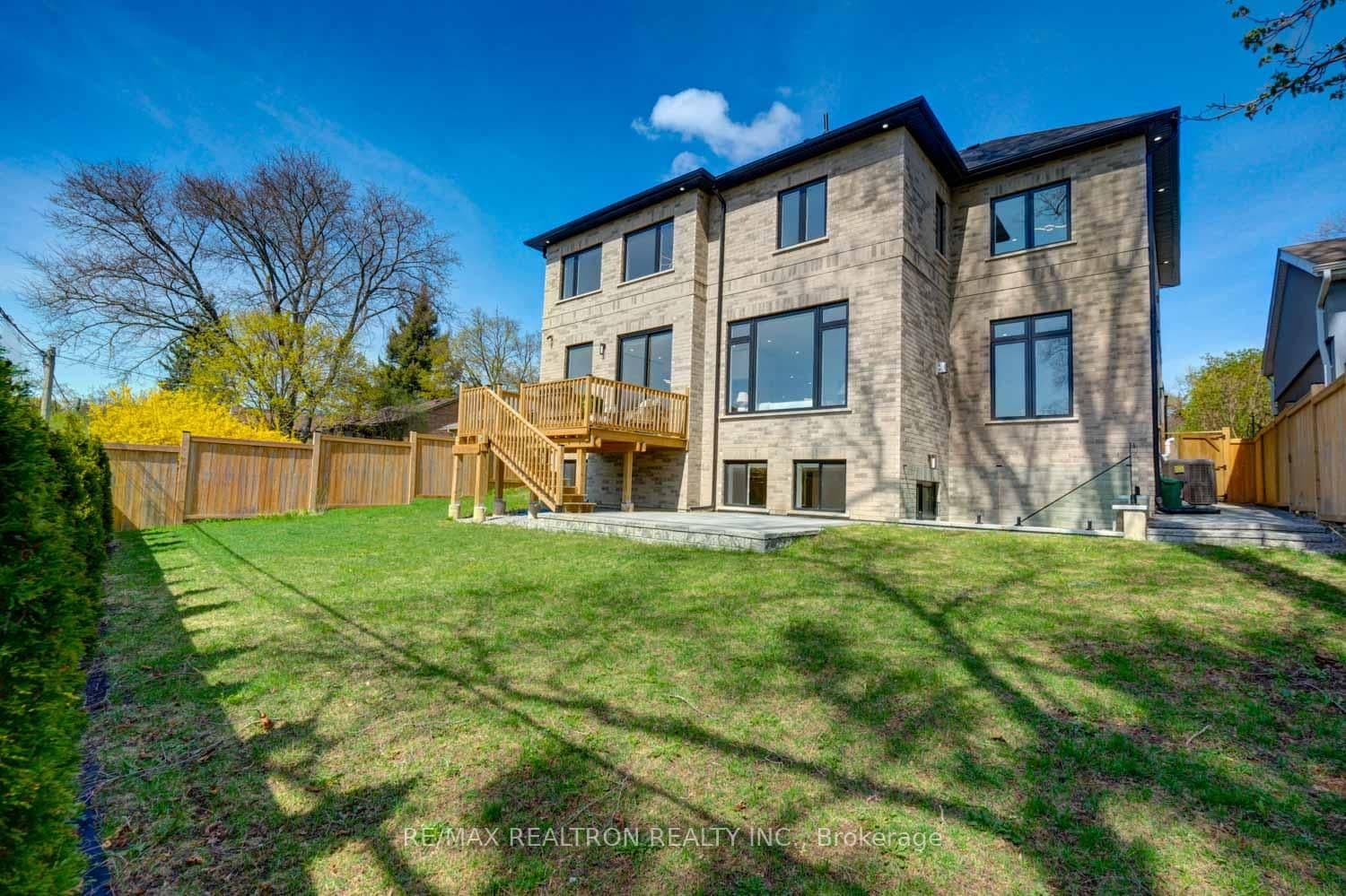 28 Ternhill Crescent thumbnail 49