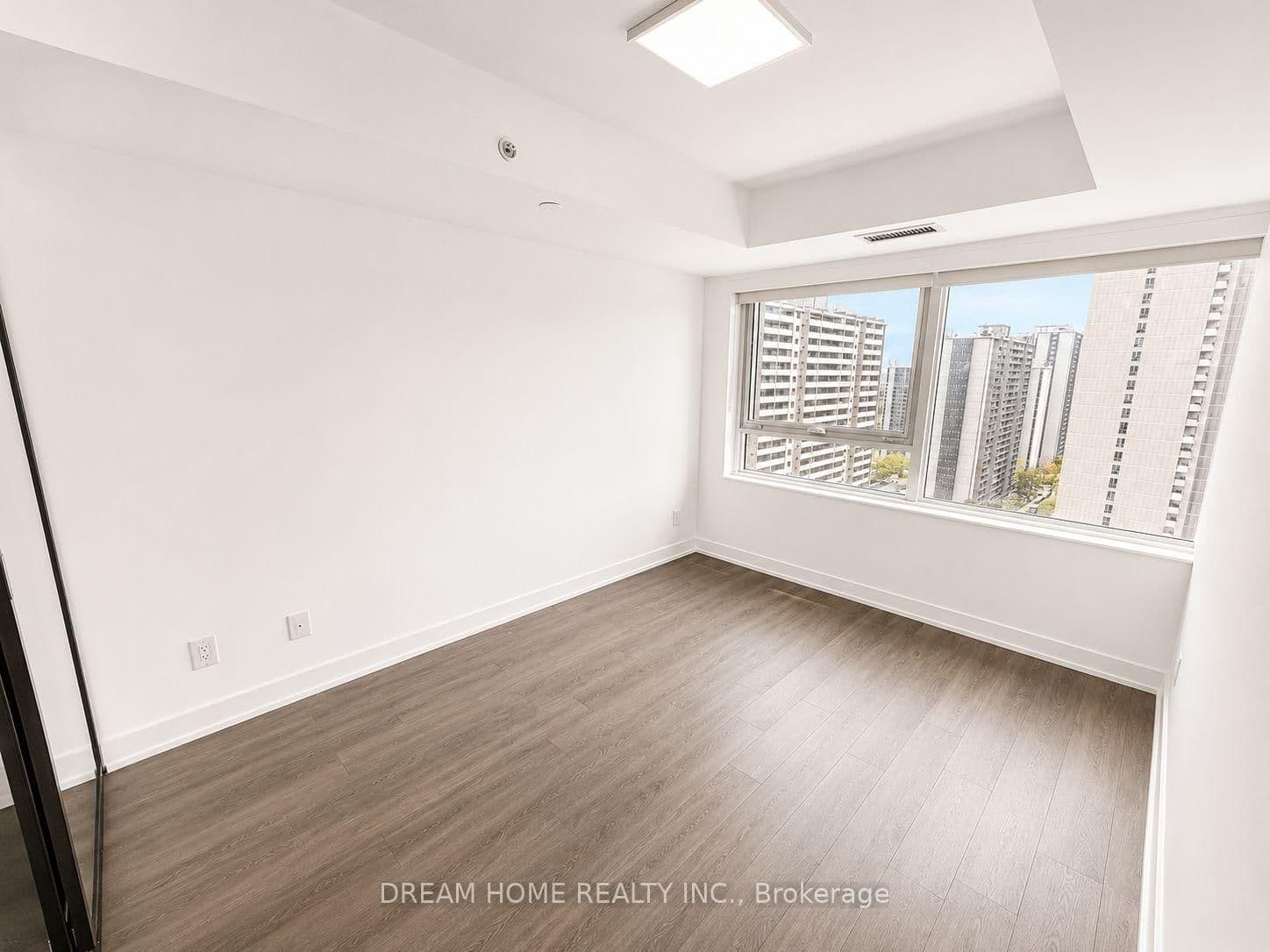 609 Sherbourne Street, Unit 1801 thumbnail 5