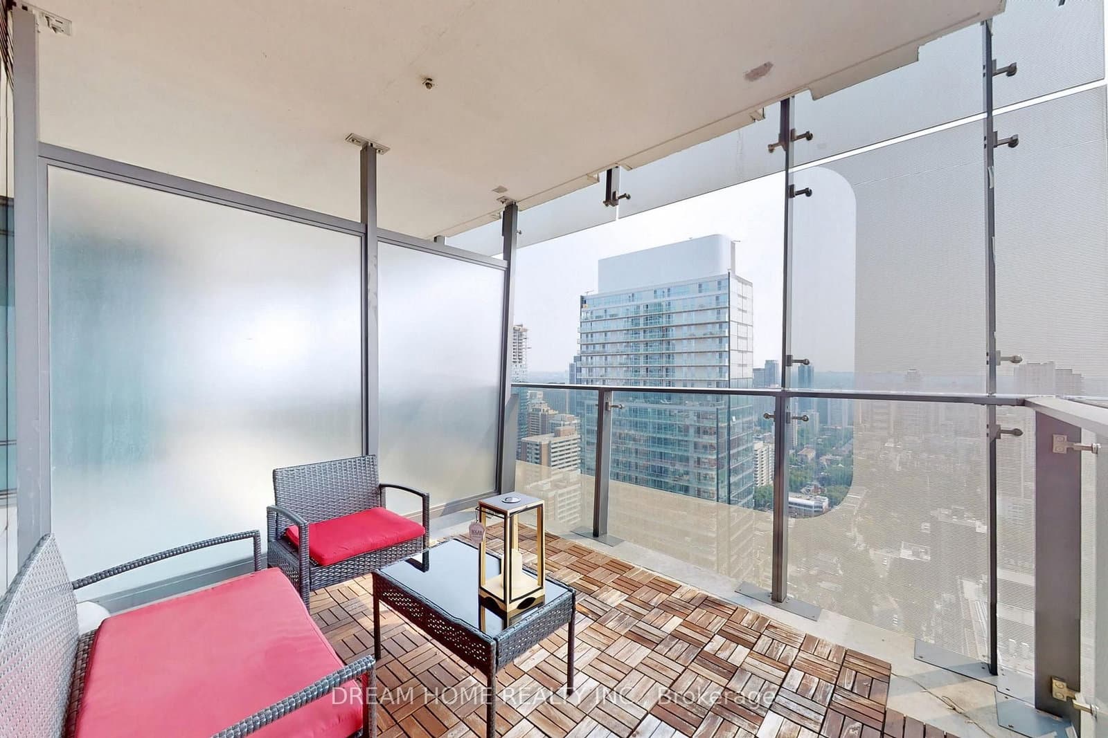 5 St Joseph Street, Unit 3801 thumbnail 11